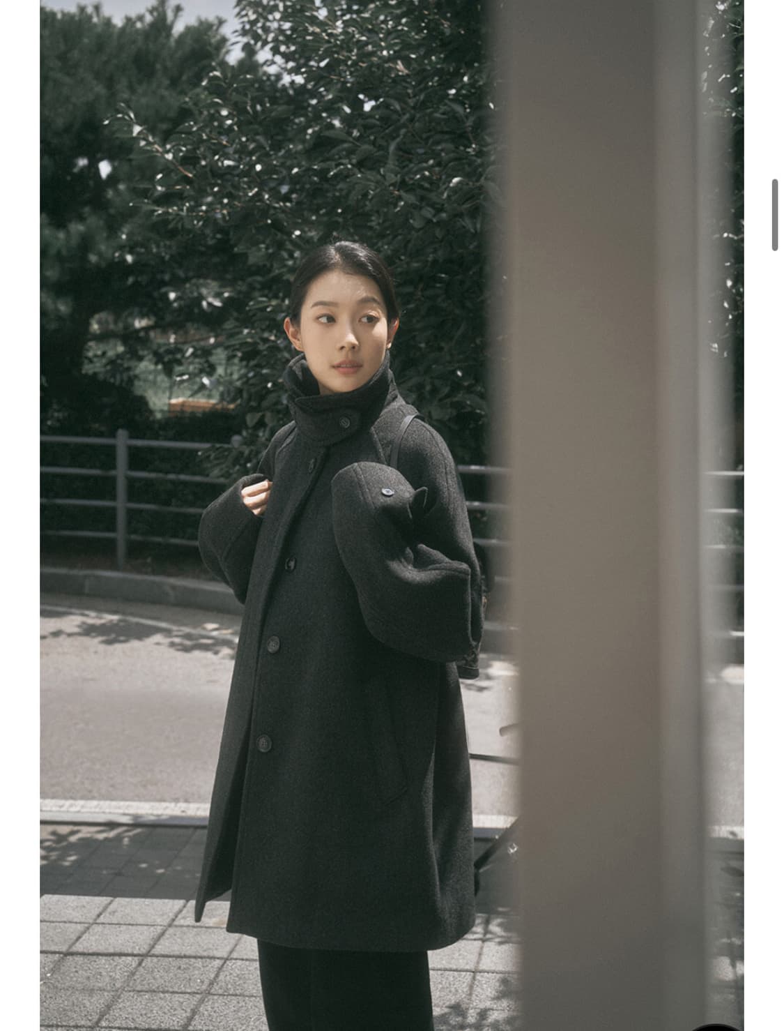 아르카익 레귤러슬리브 하프코트_차콜 상품이미지1