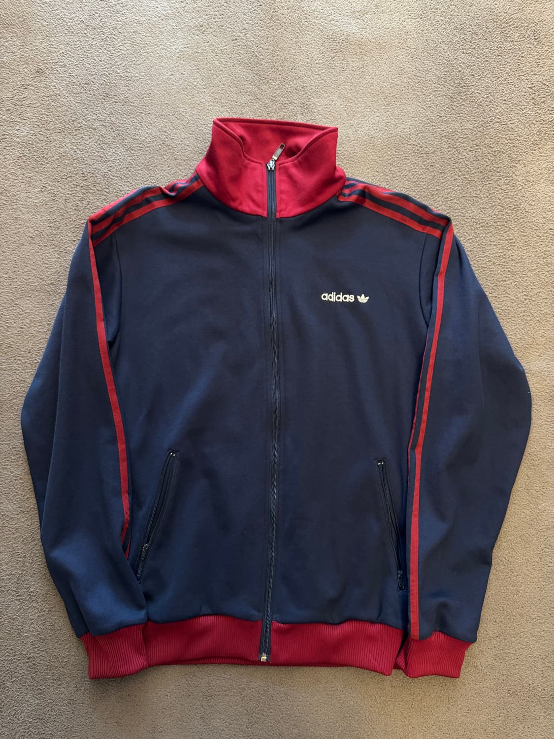 아디다스 베켄바우어 버건디 트랙져지 대장급 처분 상품이미지1