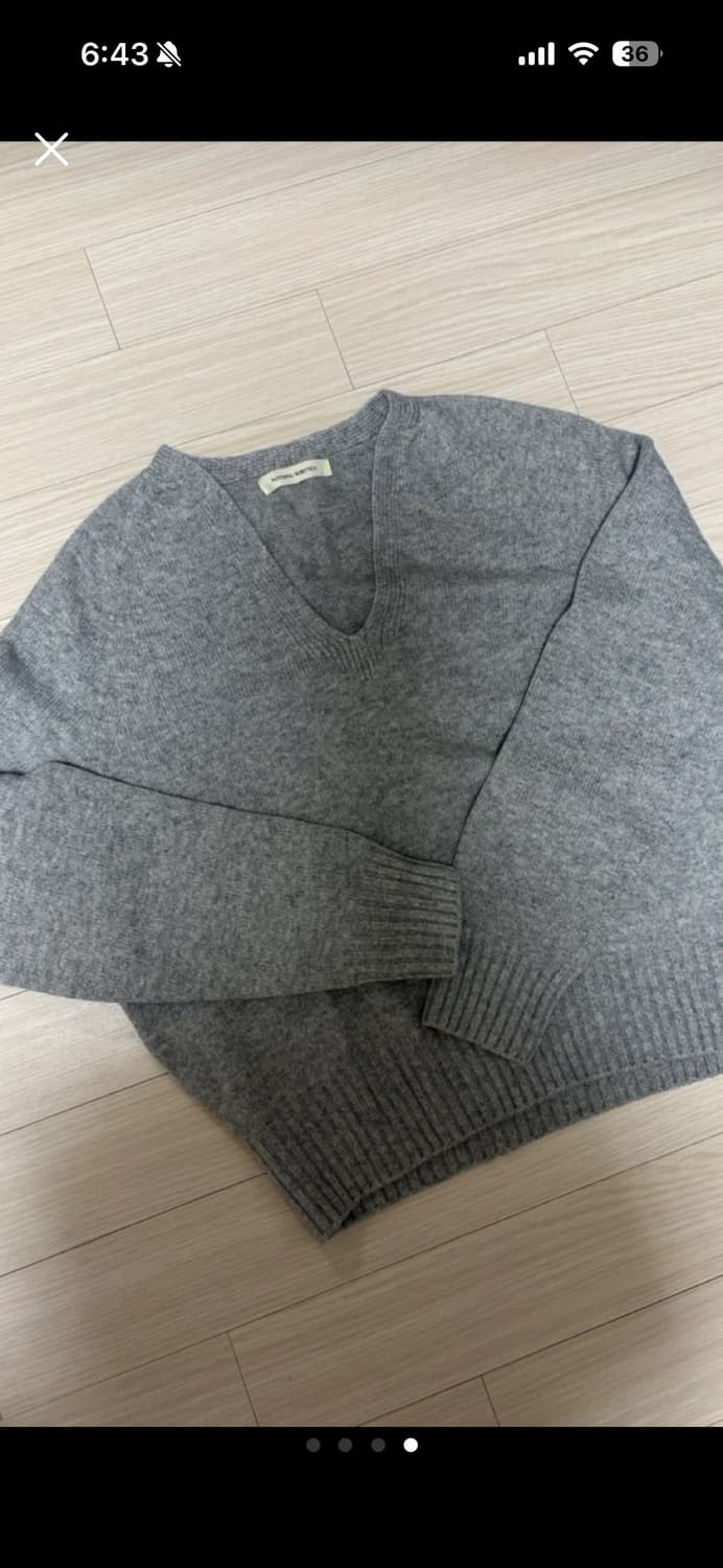 낫띵리튼 에린 브이넥 울 니트 그레이 상품이미지4