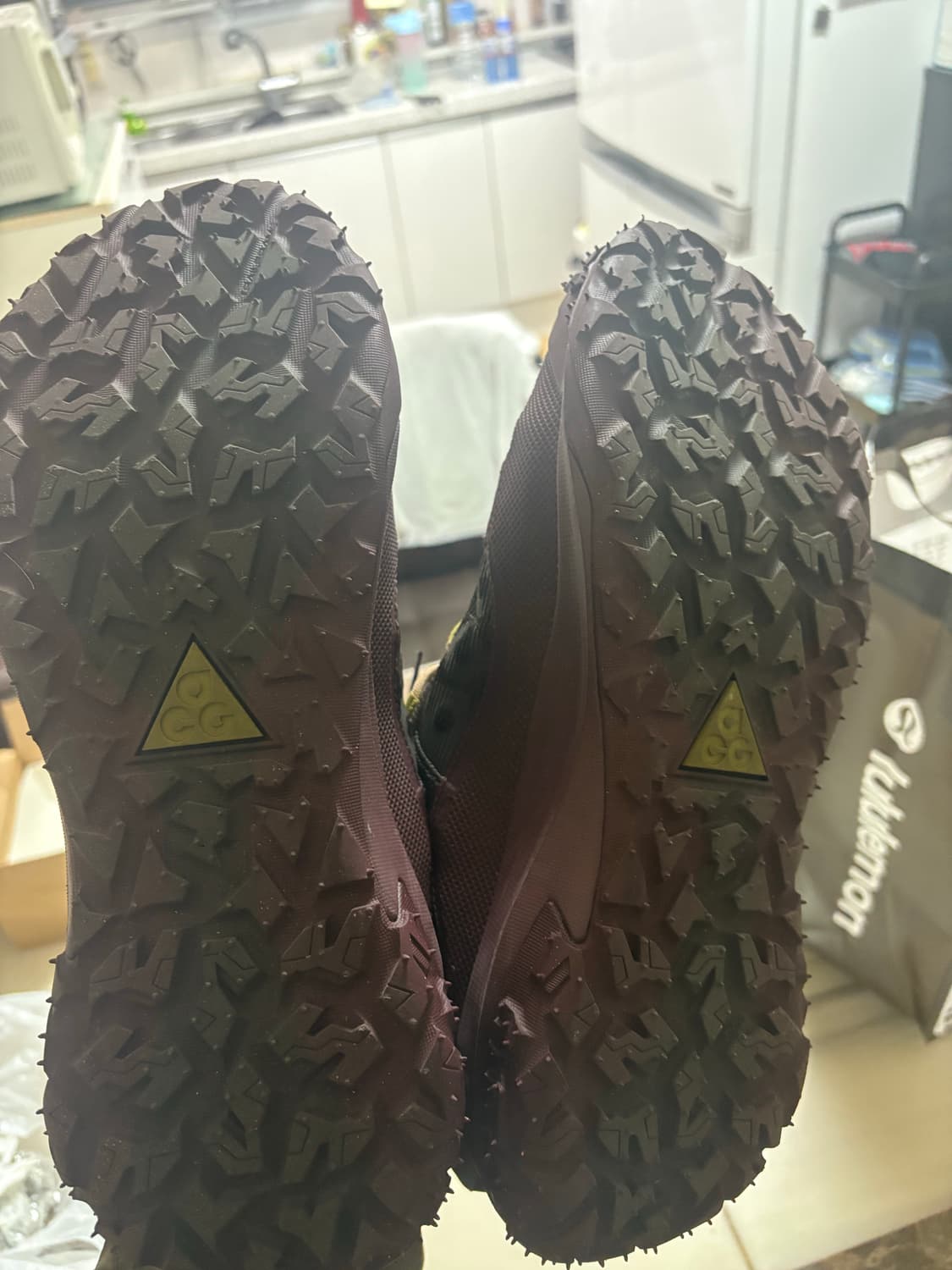 나이키 ACG 마운틴 플라이2 고어텍스 285 (버건디) 상품이미지3