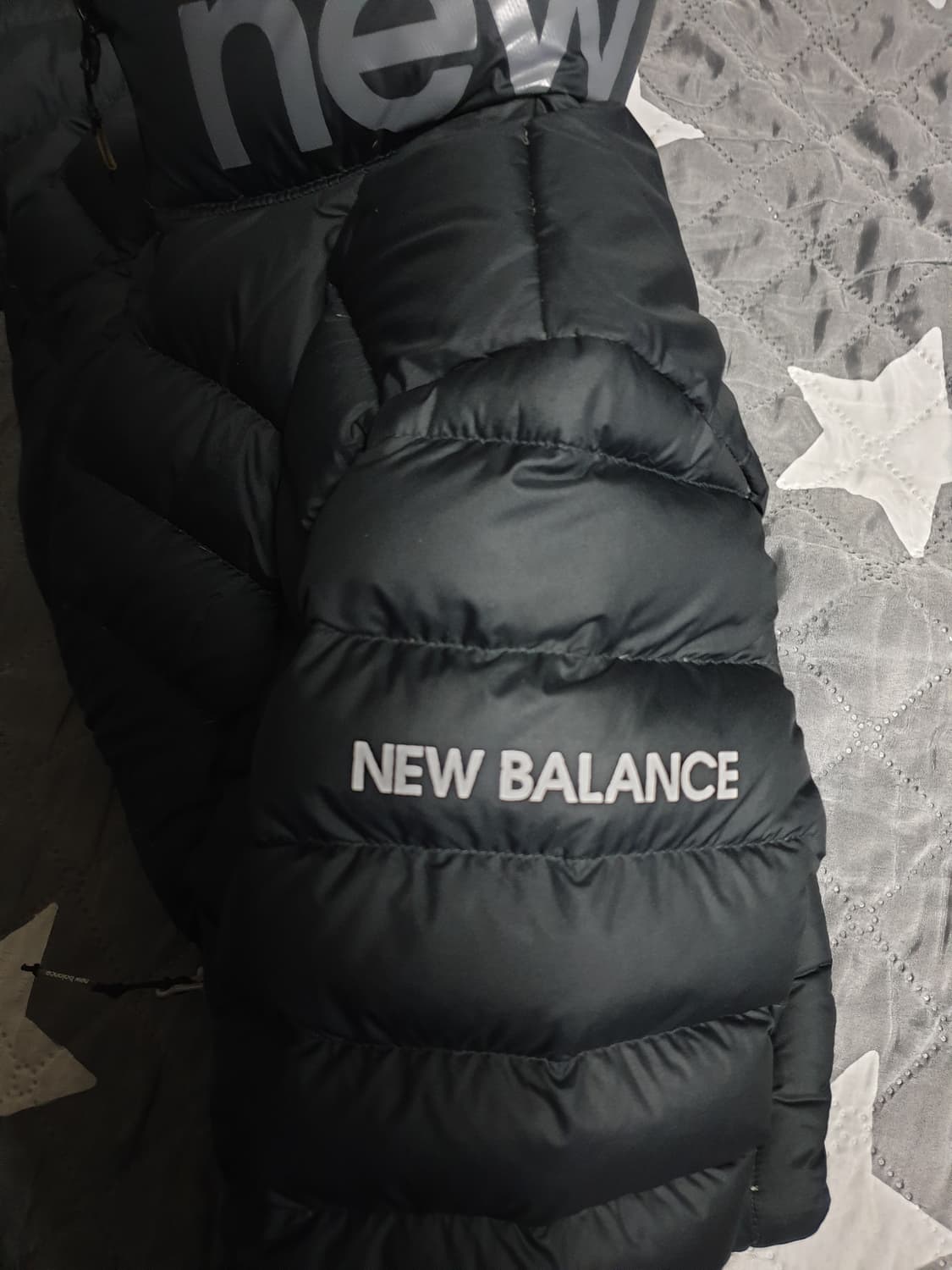 뉴발란스 키즈 덕다운 경량패딩 블랙 (145) 상품이미지3