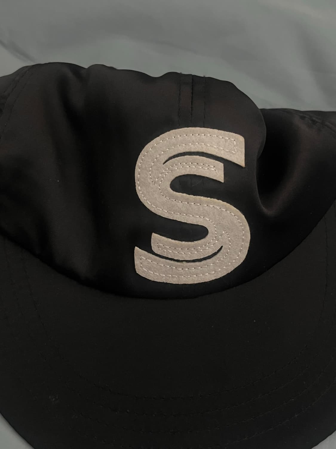 사파리스팟_ Emblem Patch Satin Cap (Black) 상품이미지4