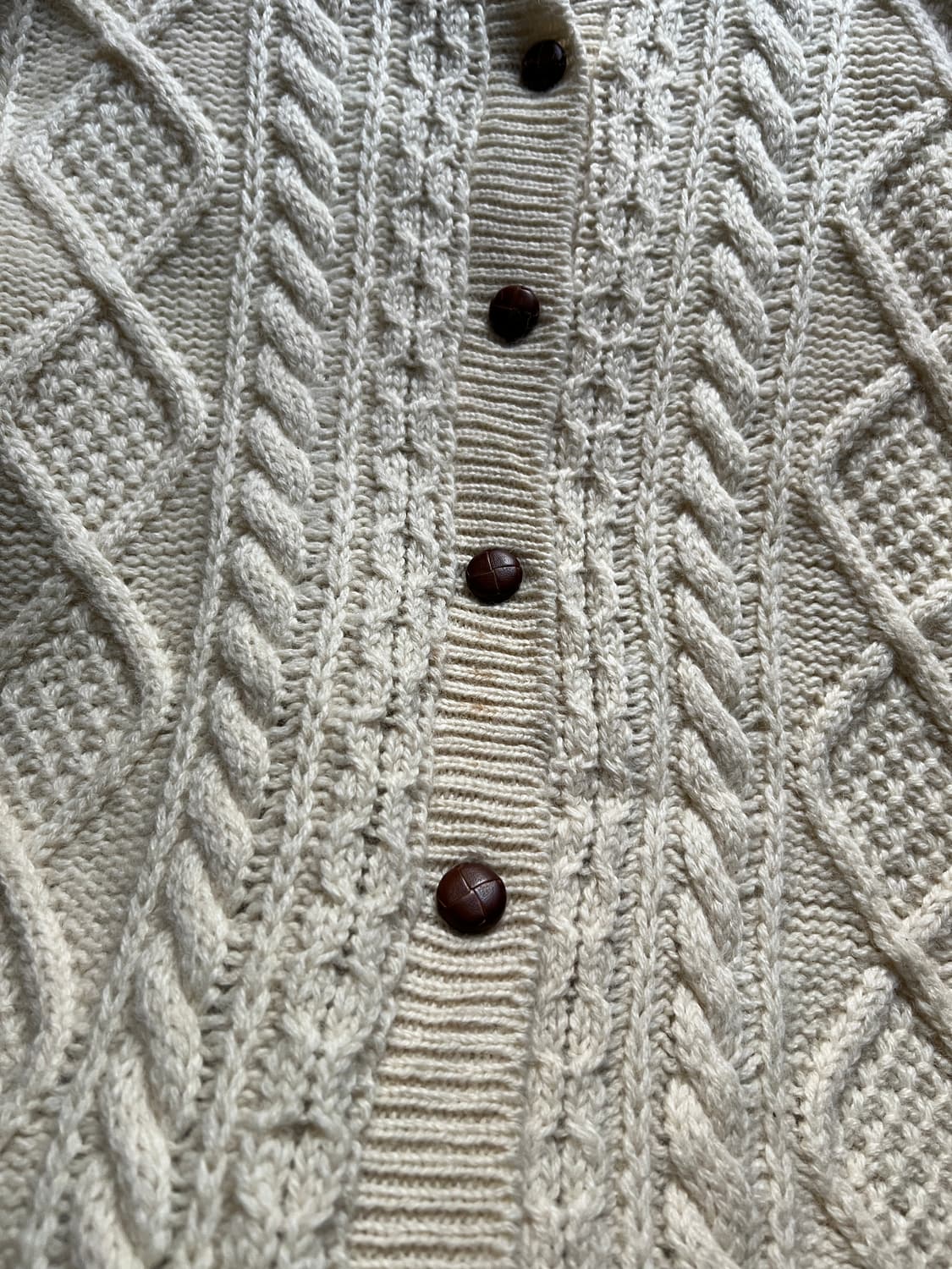 [M]90's 스코틀랜드 핸드메이드 아란 피셔맨 스웨터 가디건 상품이미지3