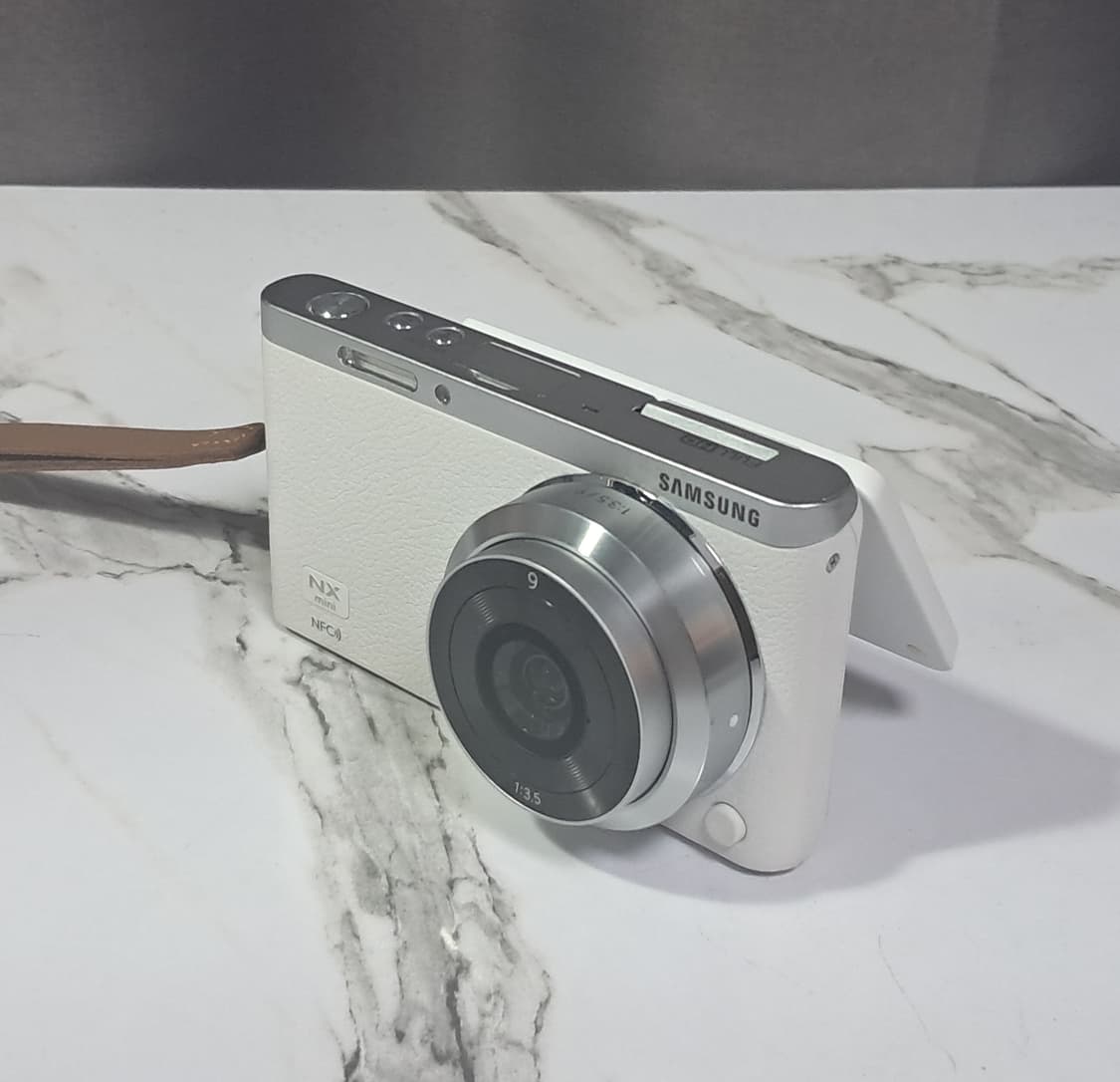 민트급! 미러팝 삼성 미러리스 NX mini / 9mm 렌즈 상품이미지3