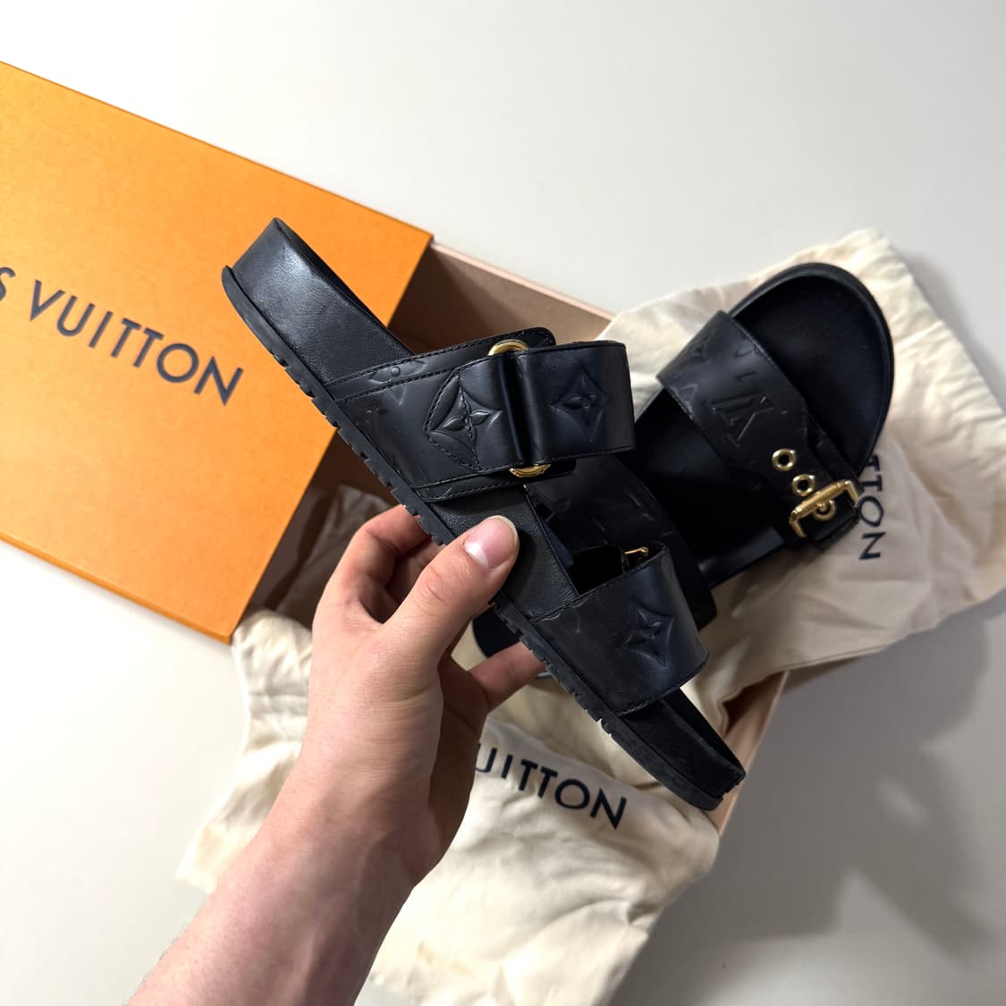 [백화점판/38]루이비통 봄 디아 플랫 컴포트 뮬 슬리퍼 / 샌들 상품이미지8