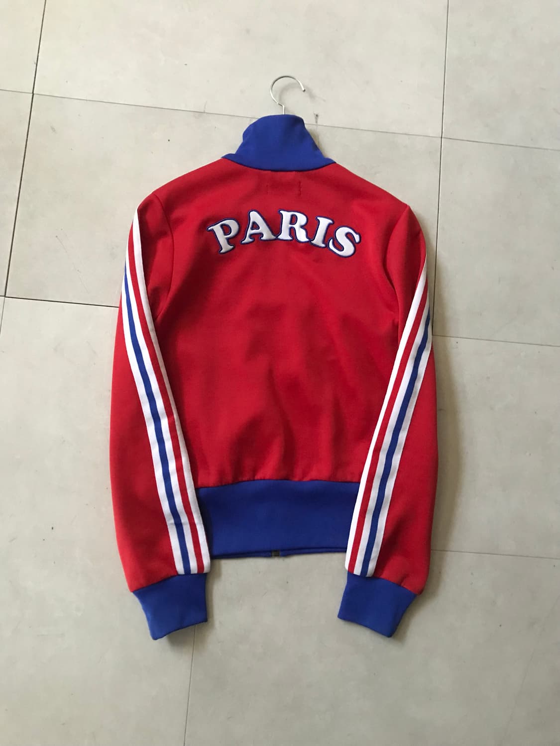 아디다스 파리 딱붙핏 져지 상품이미지9