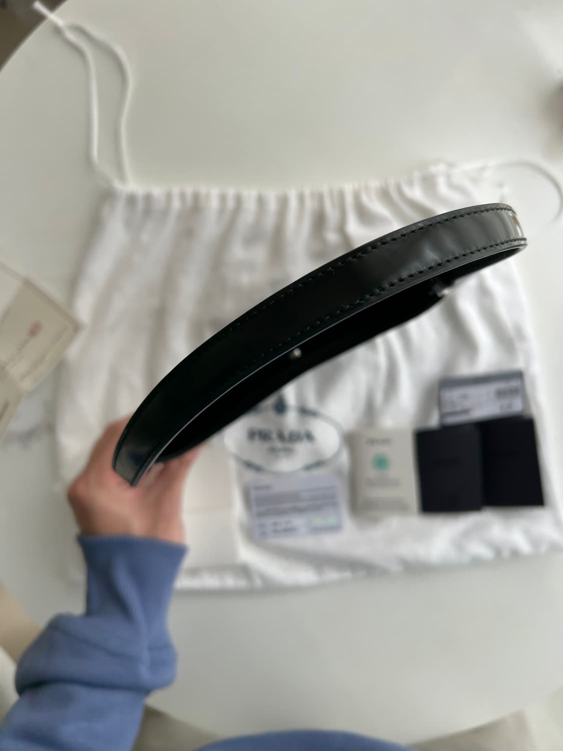 프라다 클레오 브러시드 레더 호보백 상품이미지6