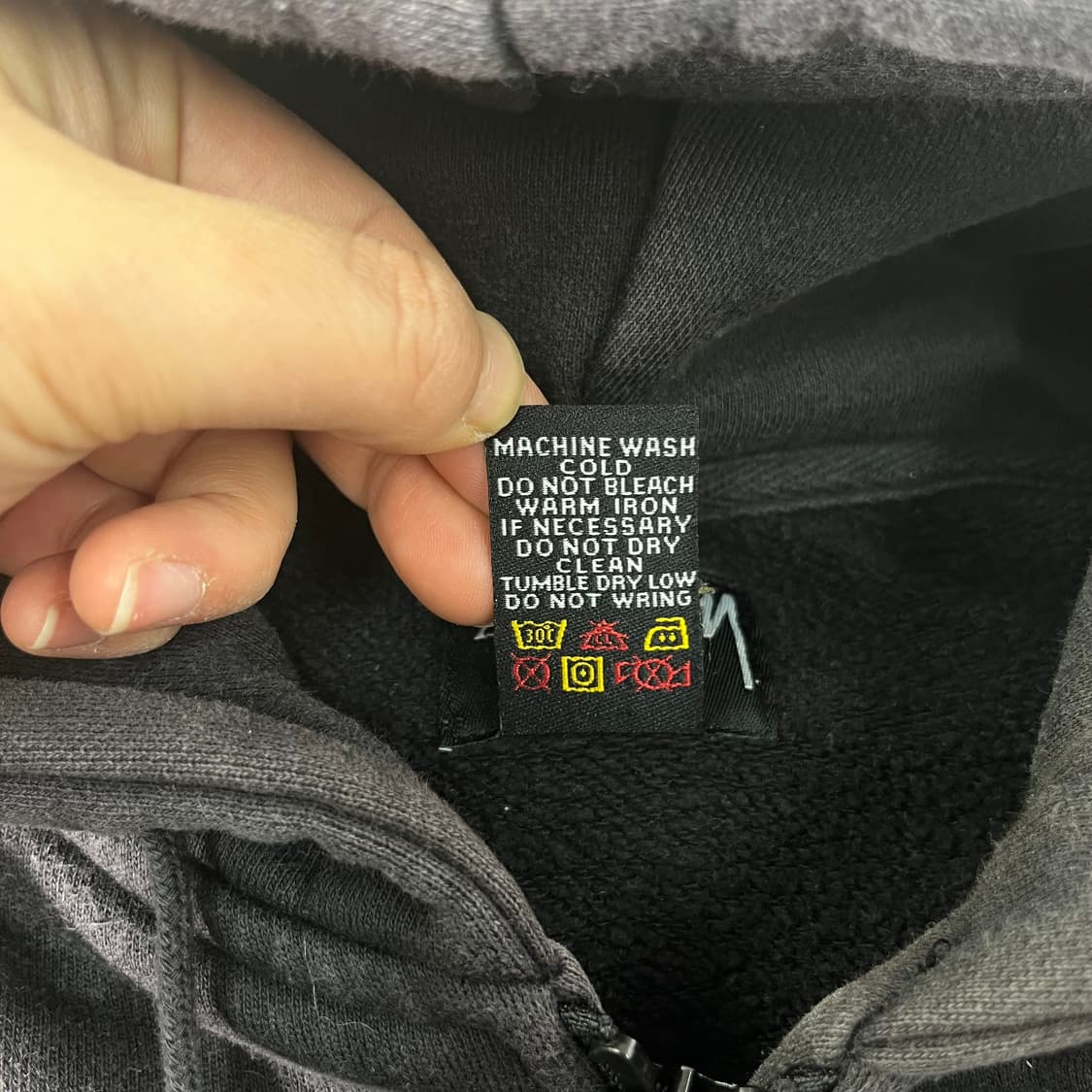 100 스투시 어센틱 올드스쿨 스펠로고 후드집업 상품이미지4