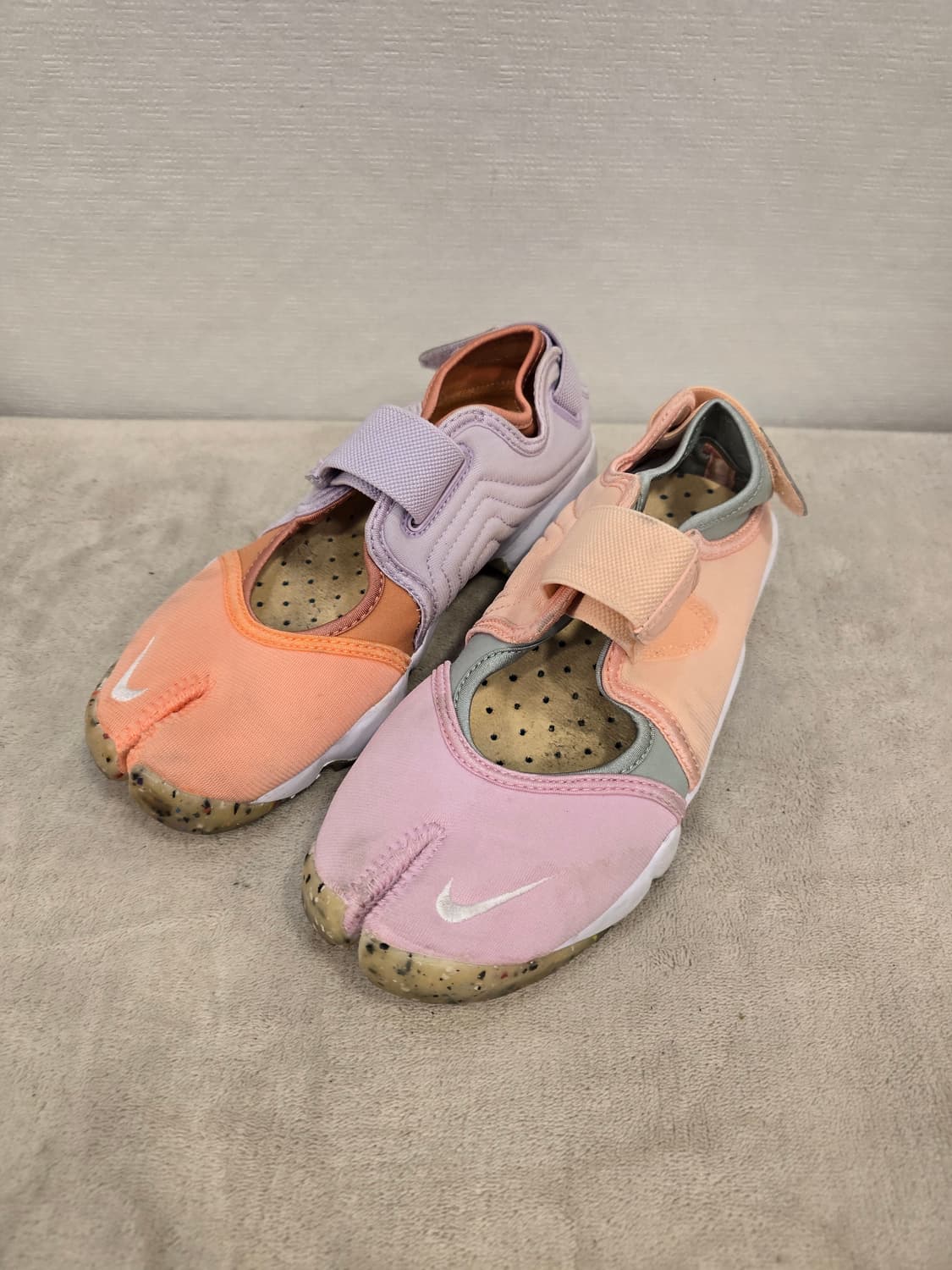 나이키 에어 리프트 타비 샌들 족발신발 멀티컬러 240 상품이미지1