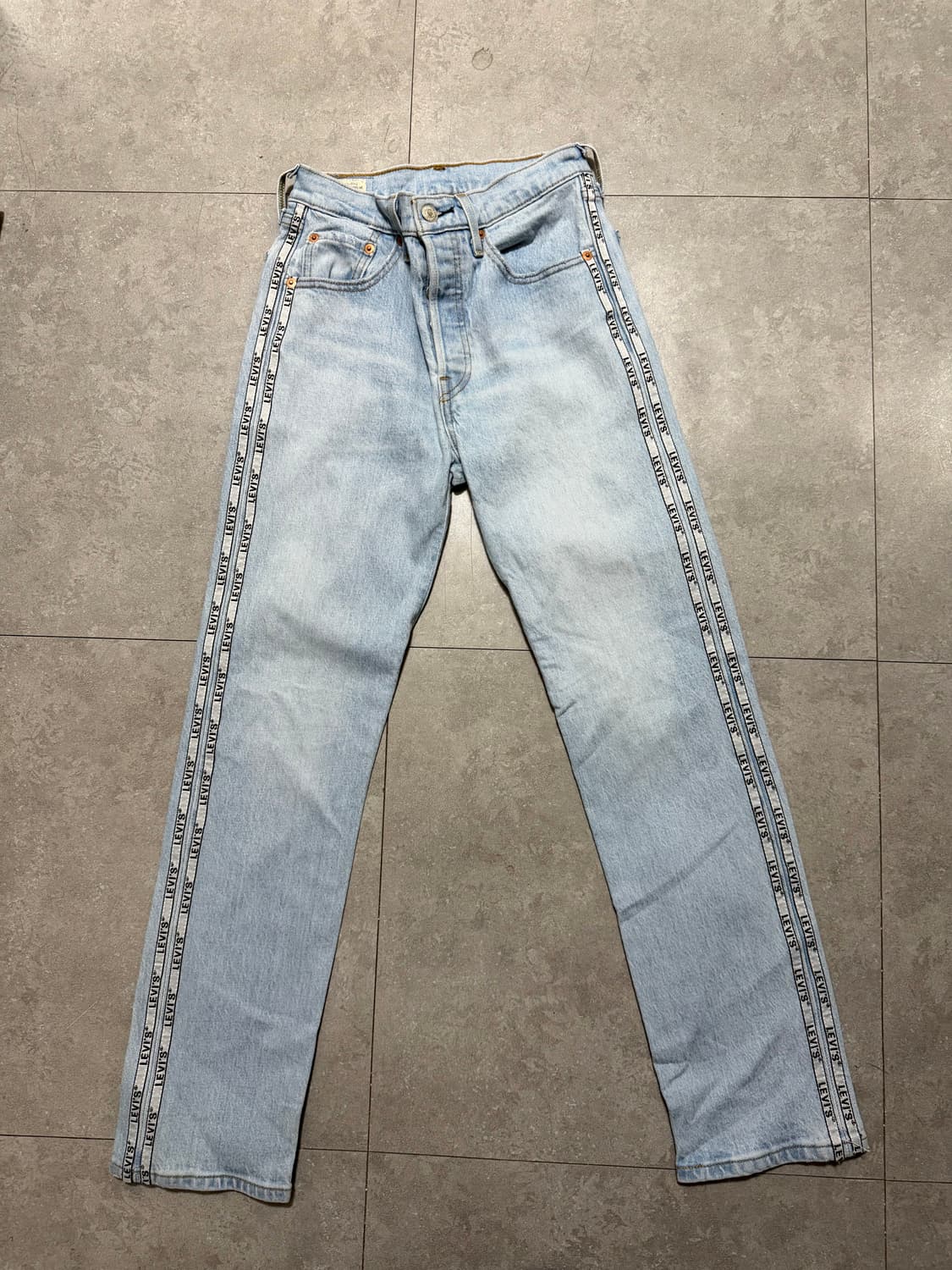 리바이스 프리미엄 빅 E 사이드로고 501 데님팬츠 24인치 상품이미지8