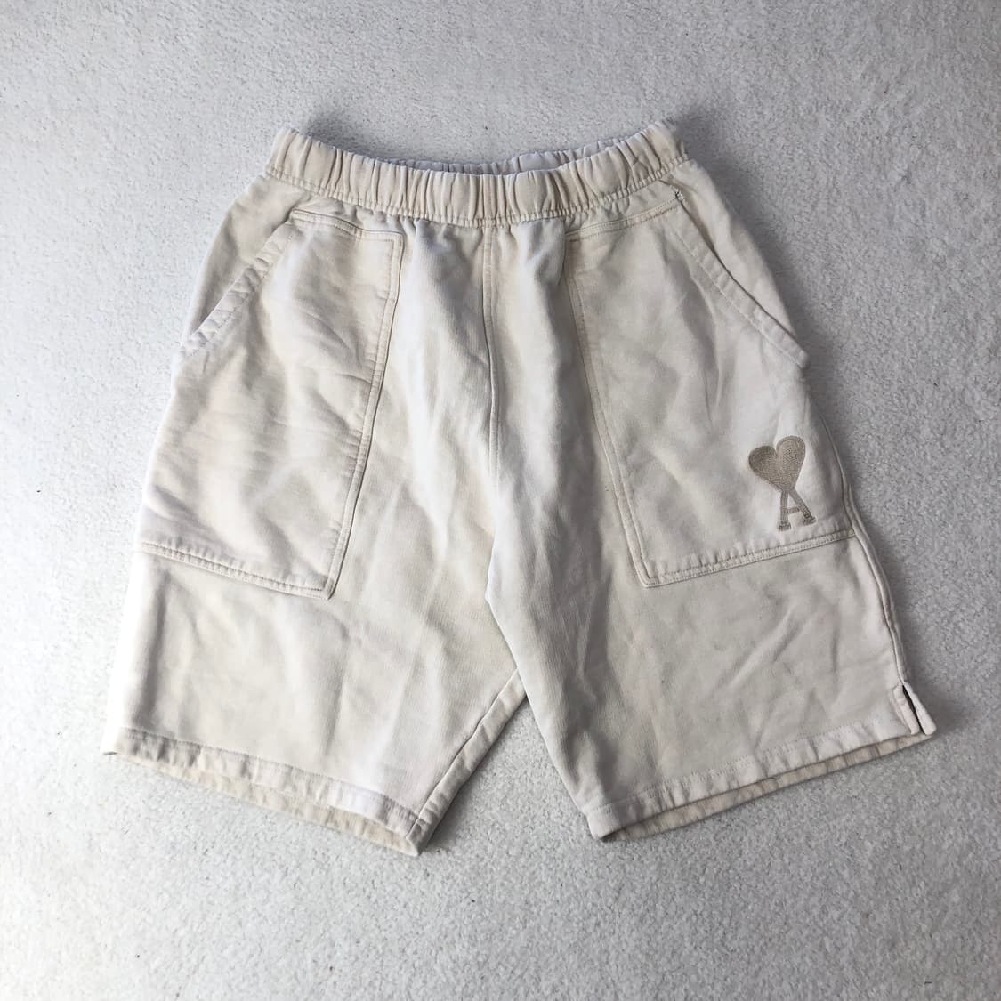 아미 화이트로고 반바지  상품이미지1