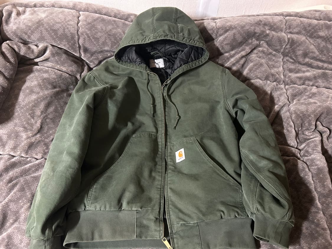 칼하트 WIP 액티브 올리브 자켓 팝니다 상품이미지2