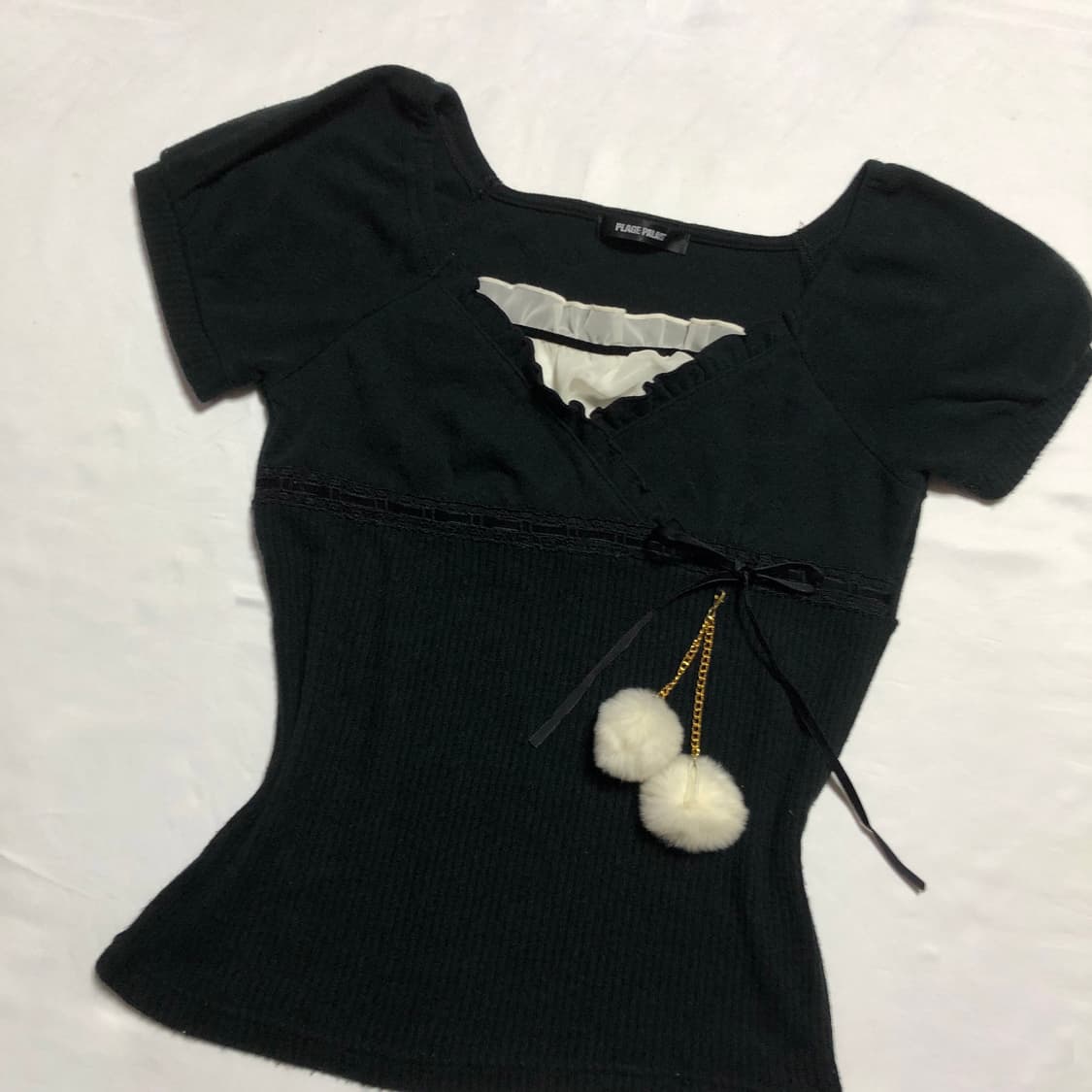 폼폼 리본 퍼프 슬리브 니트 탑 블랙 상품이미지2