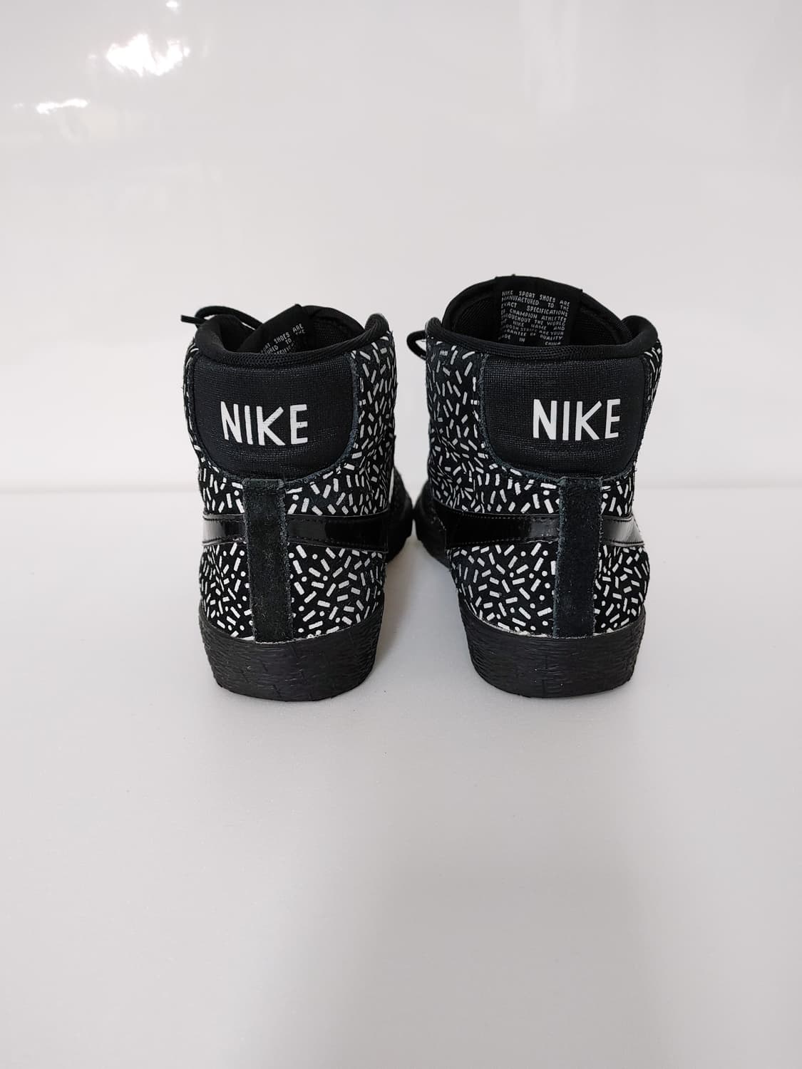 NIKE  나이키 여성 멀티패턴 하이탑 스니커즈 상품이미지3