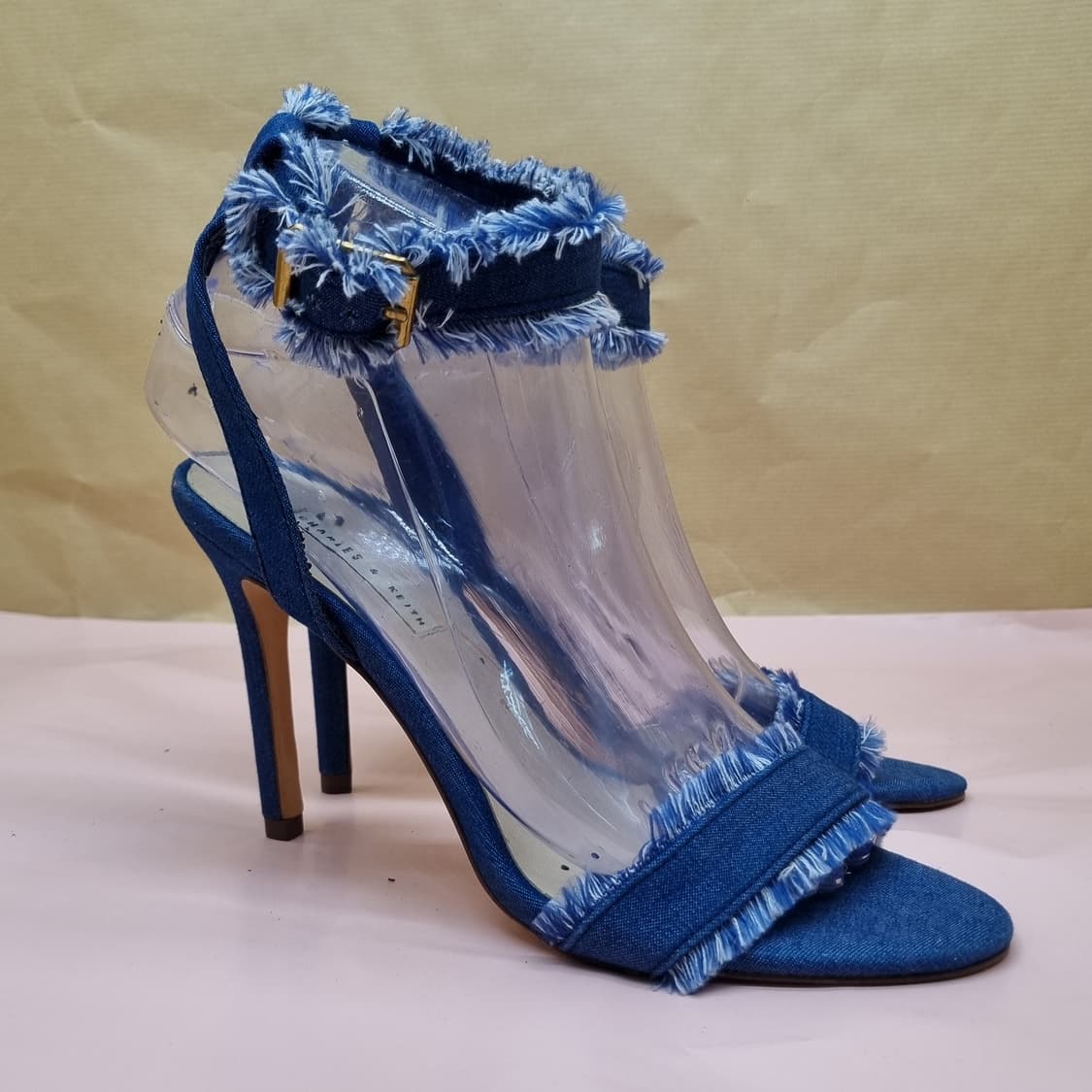 챨스앤키스 하이힐 샌들230 상품이미지1