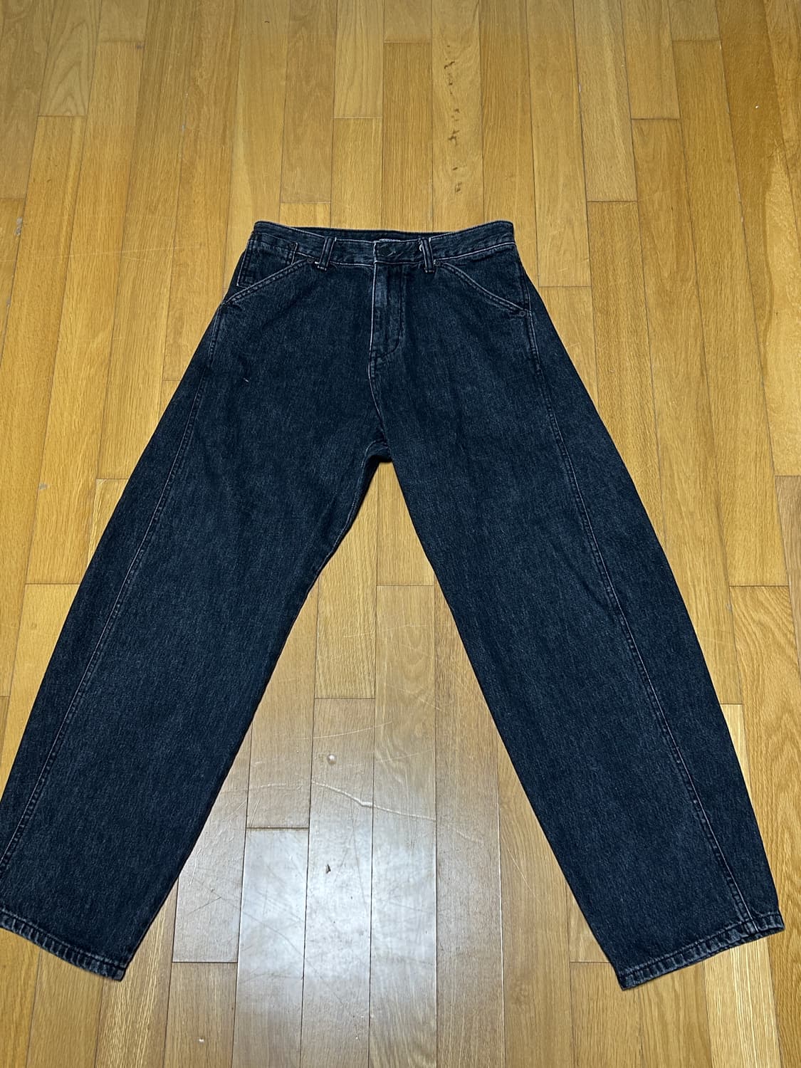 해칭룸 커브드진 블랙 상품이미지2