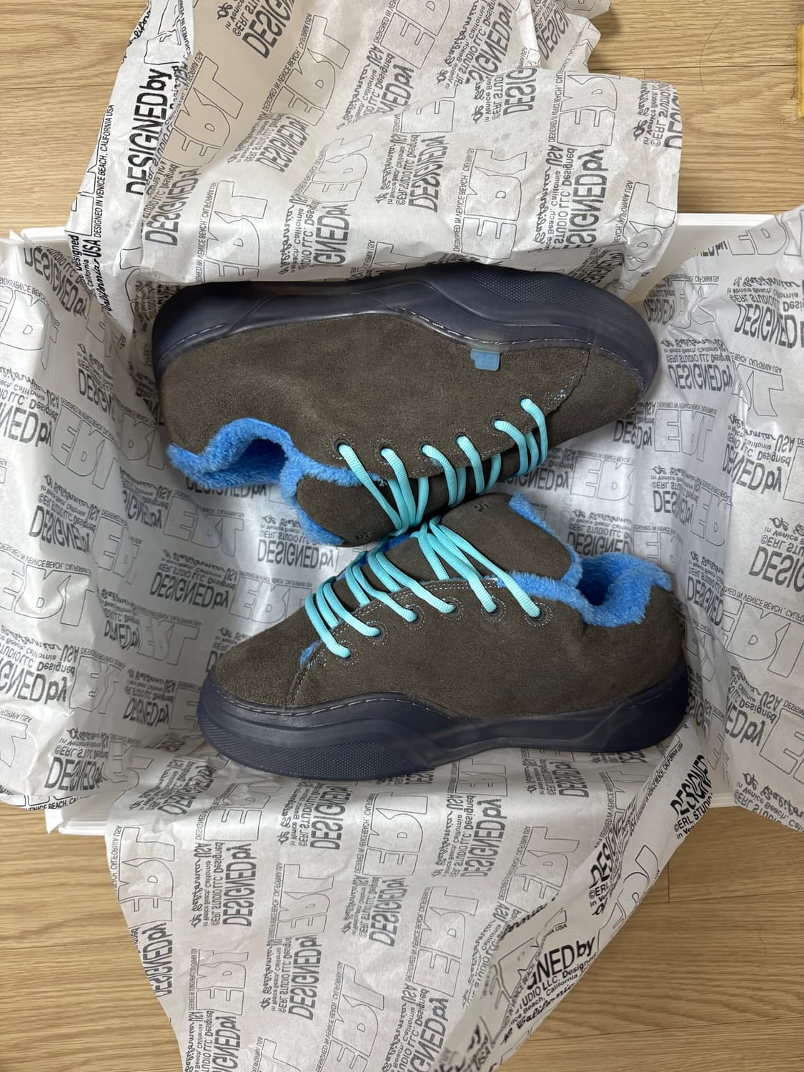 ERL VAMP 일렉트릭 그레이 us 8 260사이즈 상품이미지1