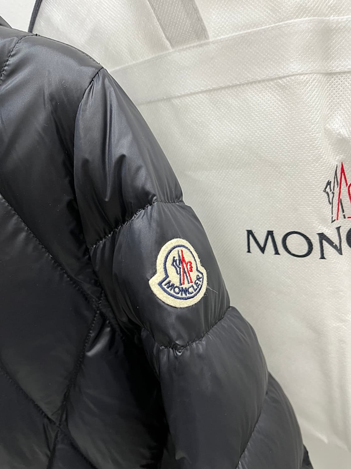 여) 몽클레어 하프 퀄팅다운  상품이미지2