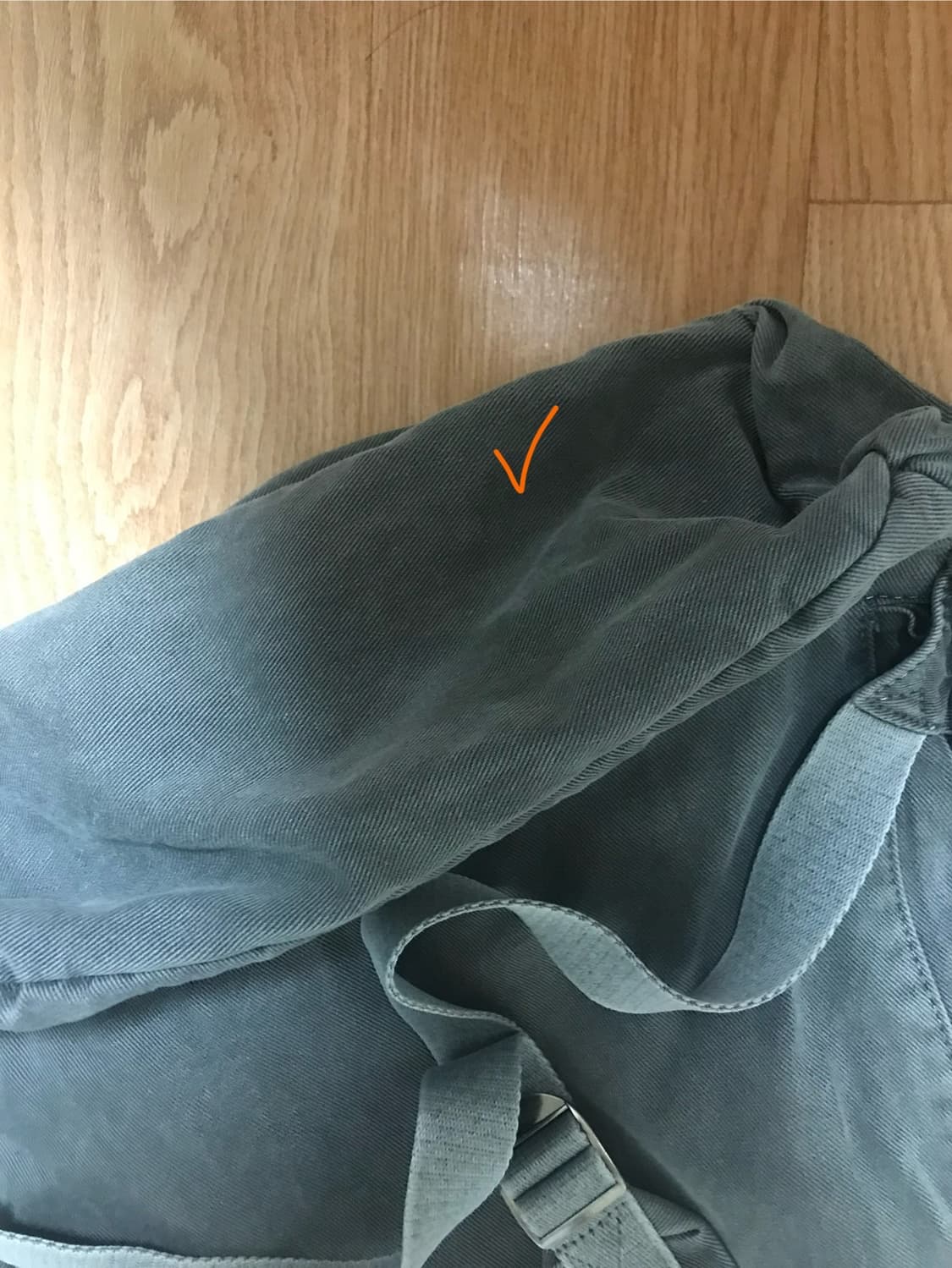해칭룸 Dyed backpack 차콜  상품이미지4