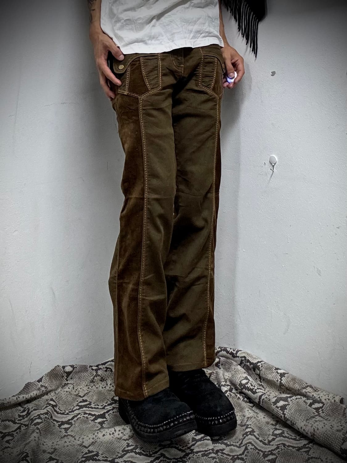 “Vintage” Western Mood Side Corduroy Det 상품이미지6