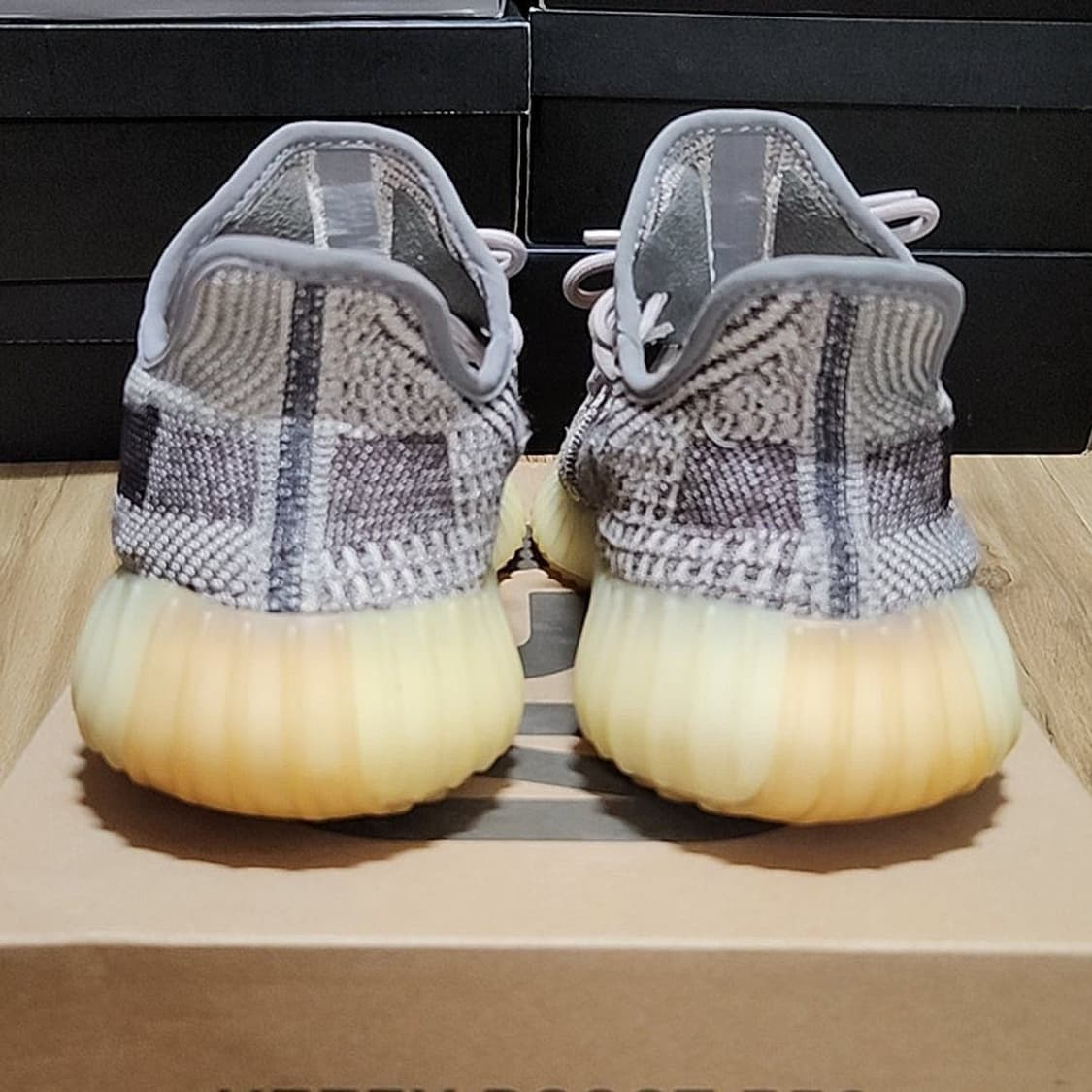아디다스 이지부스트 275 시온 350V2 상품이미지6