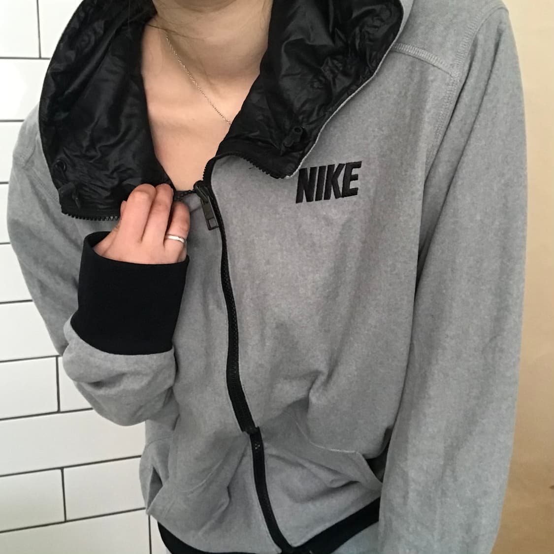 나이키 리버시블 후드 집업 (그레이/블랙) 상품이미지3