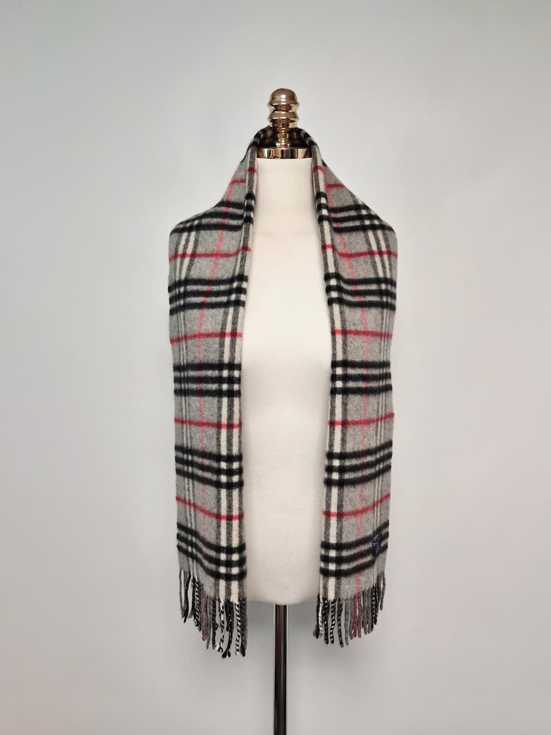 버버리 그레이 노바체크 캐시미어100 머플러 목도리  상품이미지5