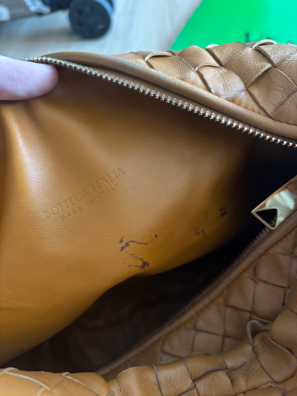 보테가베네타 조디 틴사이즈 아몬드컬러  상품이미지6