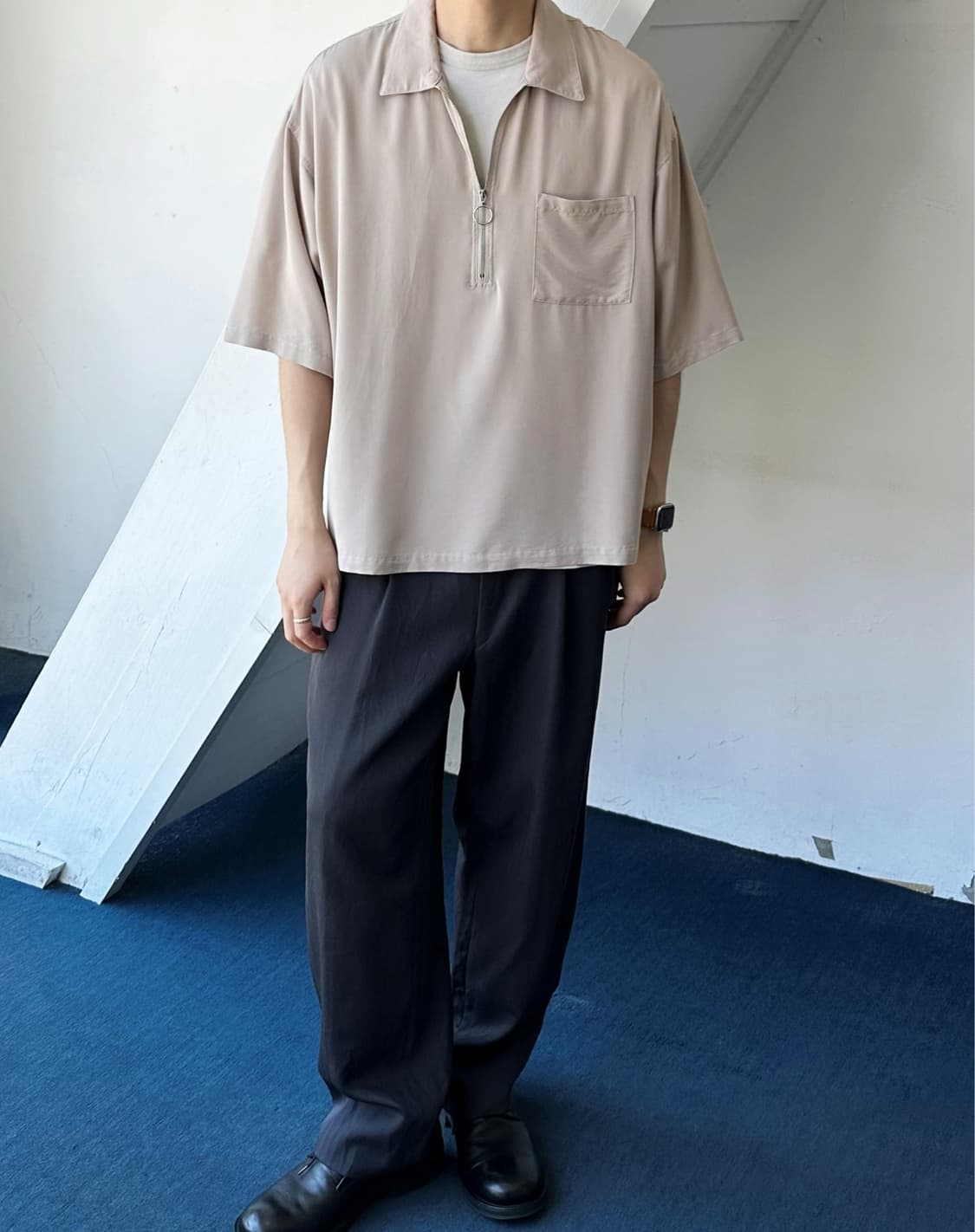 Zip design silky touch P/O top 상품이미지7