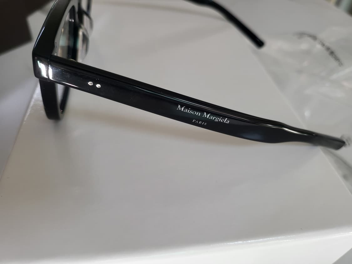 젠틀몬스터 메종 마르지엘라 MM117 블랙 상품이미지4