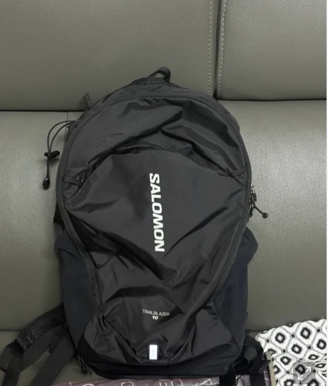 살로몬 트레블레이저 10L 백팩 블랙 새상품 상품이미지2