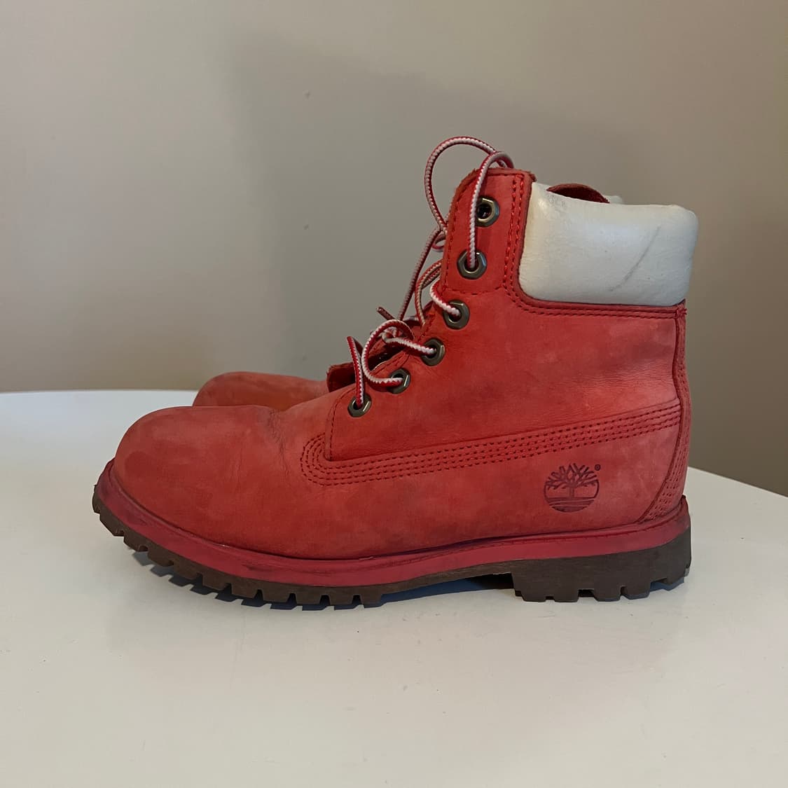 팀버랜드 6인치 프리미엄 워터프루프 레드 누벅 부츠 상품이미지2