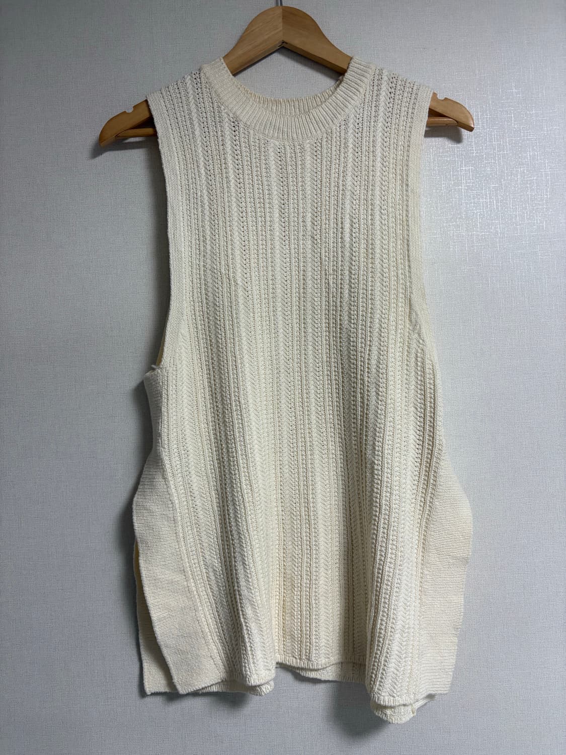 빔즈 니트 베스트 상품이미지1