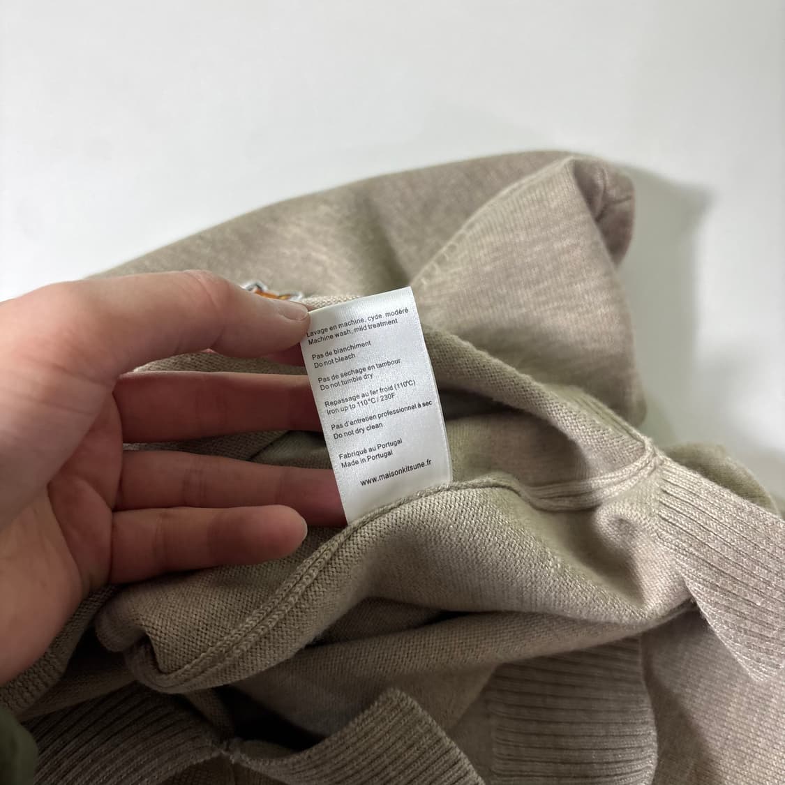 우먼S 메종키츠네 라이트베이지 폭스헤드 U넥 가디건 상품이미지7