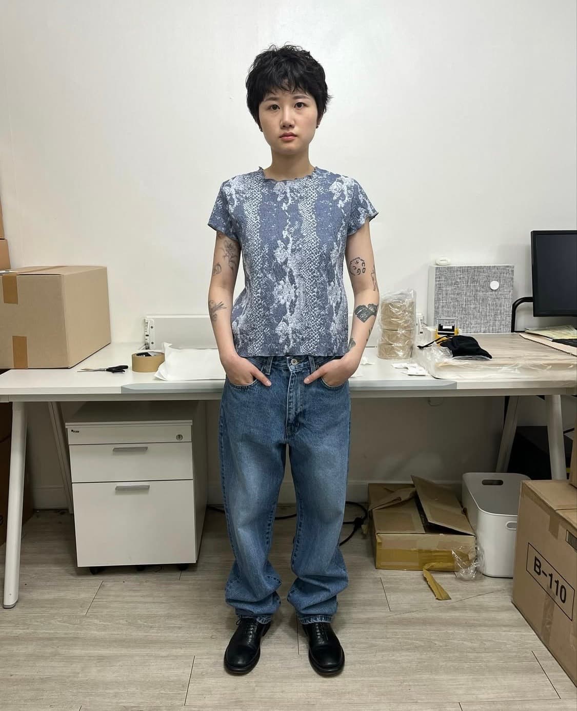 0tape snake pattern short sleeve top 상품이미지1