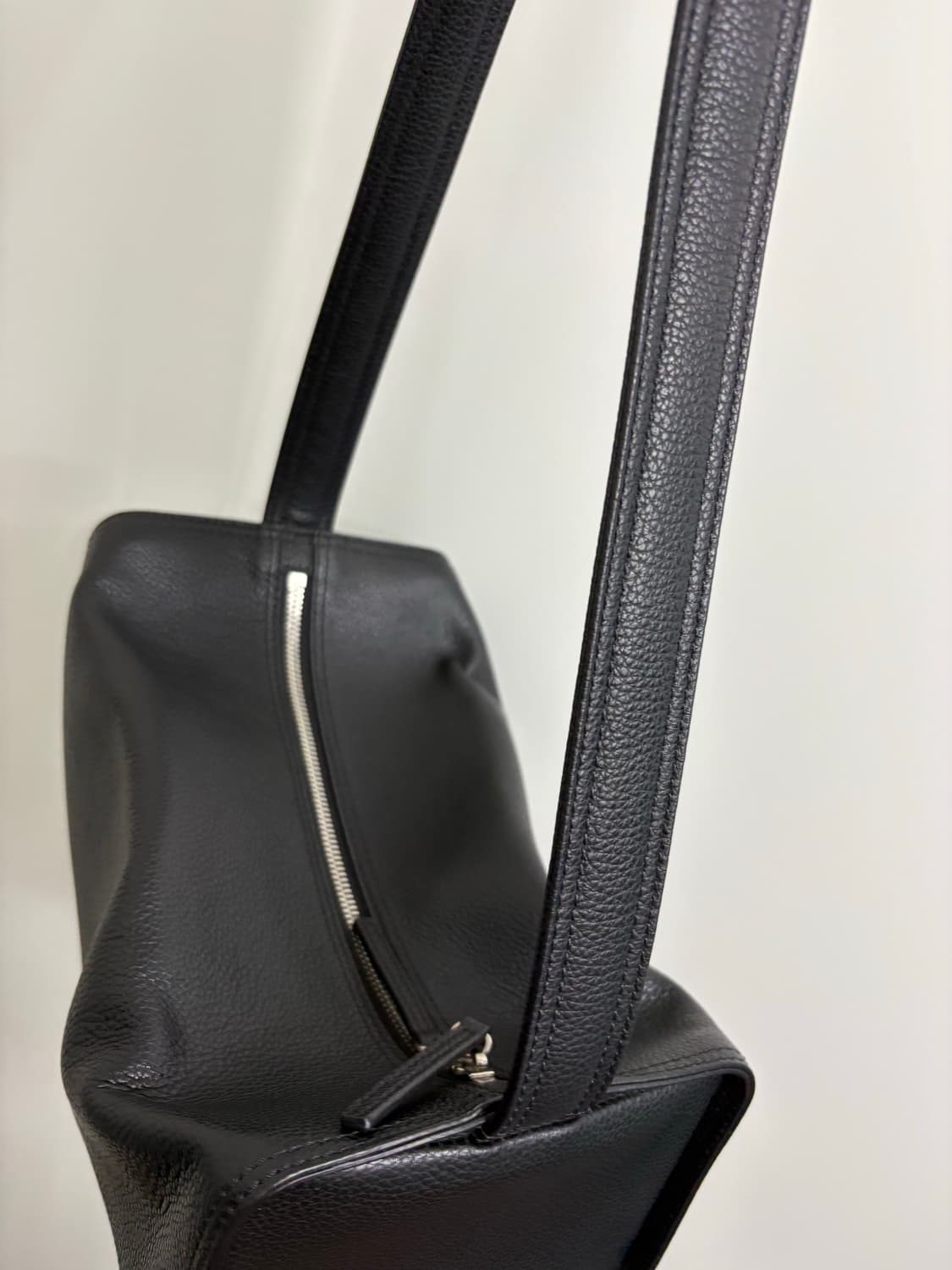 유스 티슈백 레더 블랙 상품이미지5