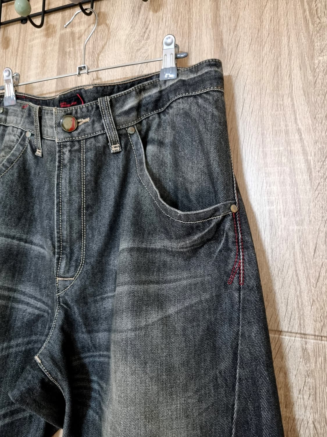 리바이스 엔지니어드 흑청 상품이미지2