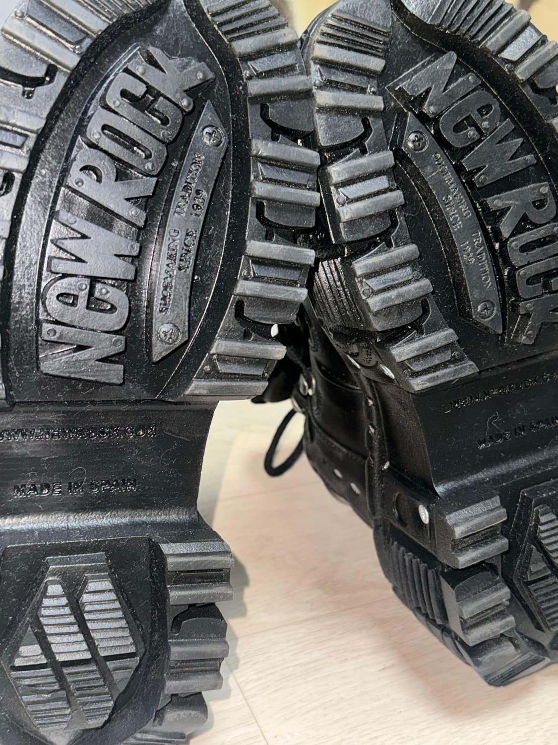 뉴락 New Rock 하이탑 트레이너 블랙 230mm 쌔거 상품이미지4