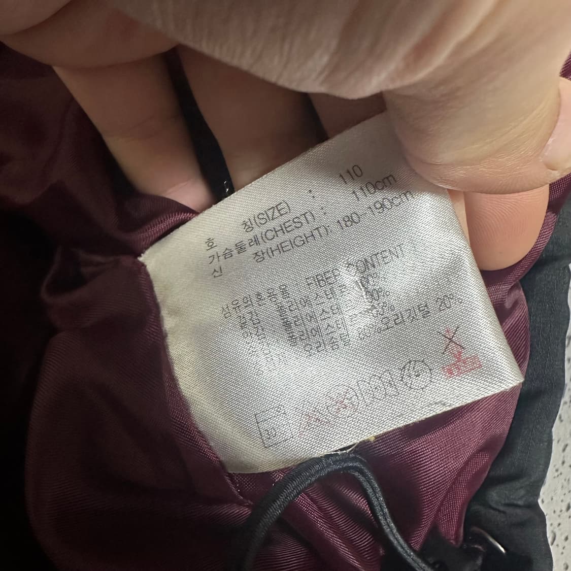 ✨ (바배) 나이키 00s 블랙 버건디 뉴챔프 덕다운 패딩  상품이미지4