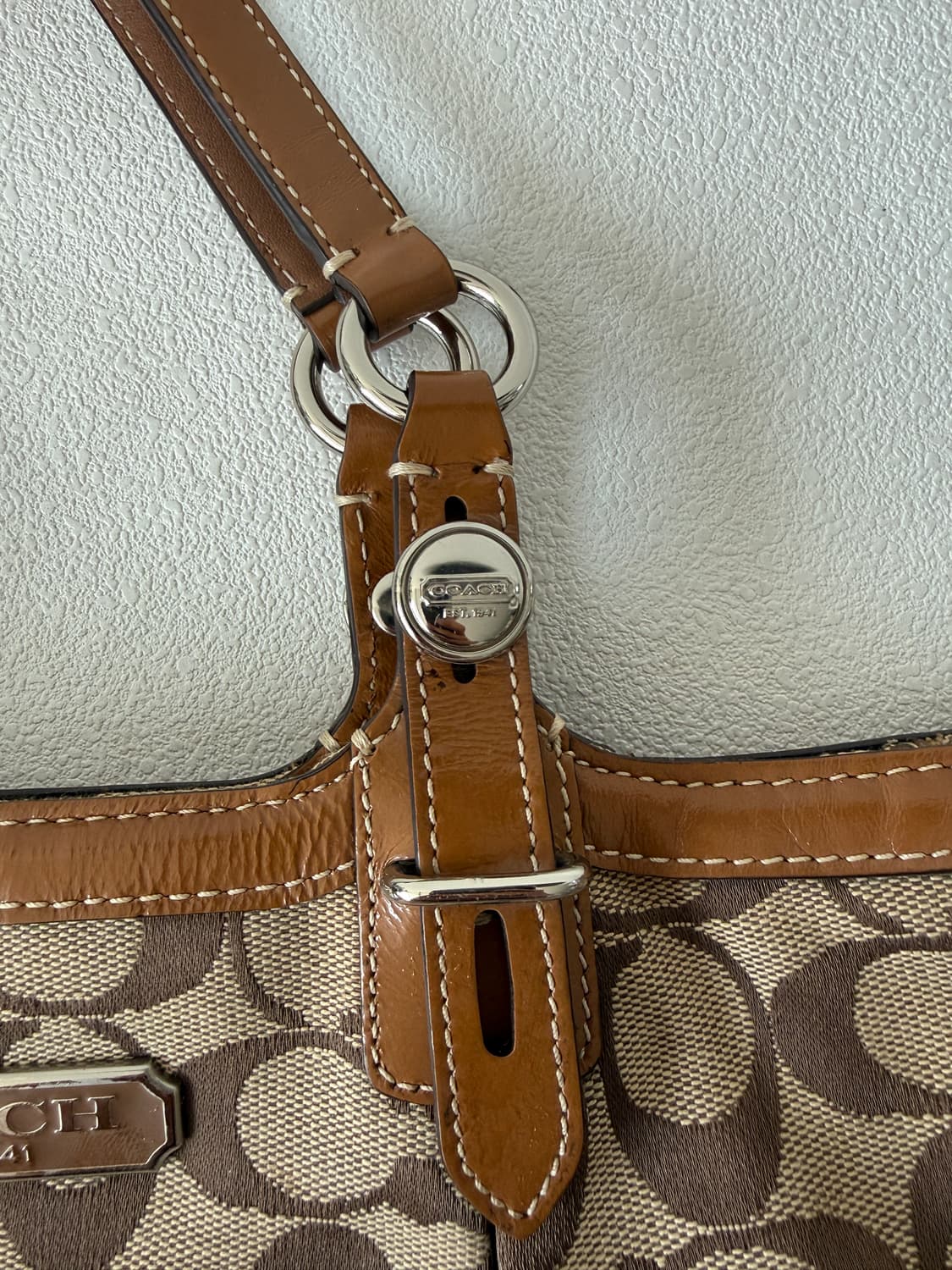 코치(COACH) 모노그램 숄더백 상품이미지4