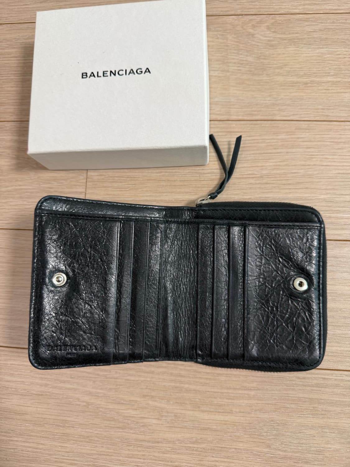 발렌시아가 모터 반지갑 상품이미지2