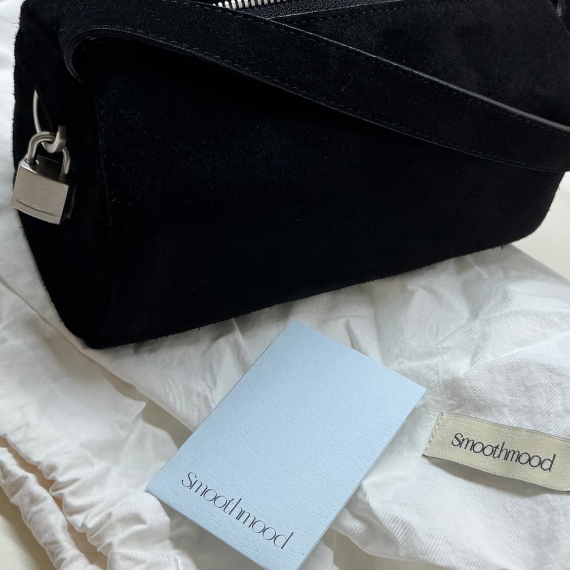 스무스무드 아드난백 스웨이드 블랙 상품이미지2