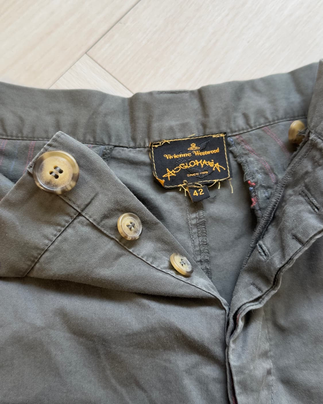 [VIVIENNE WESTWOOD] widewing safari shor 상품이미지5