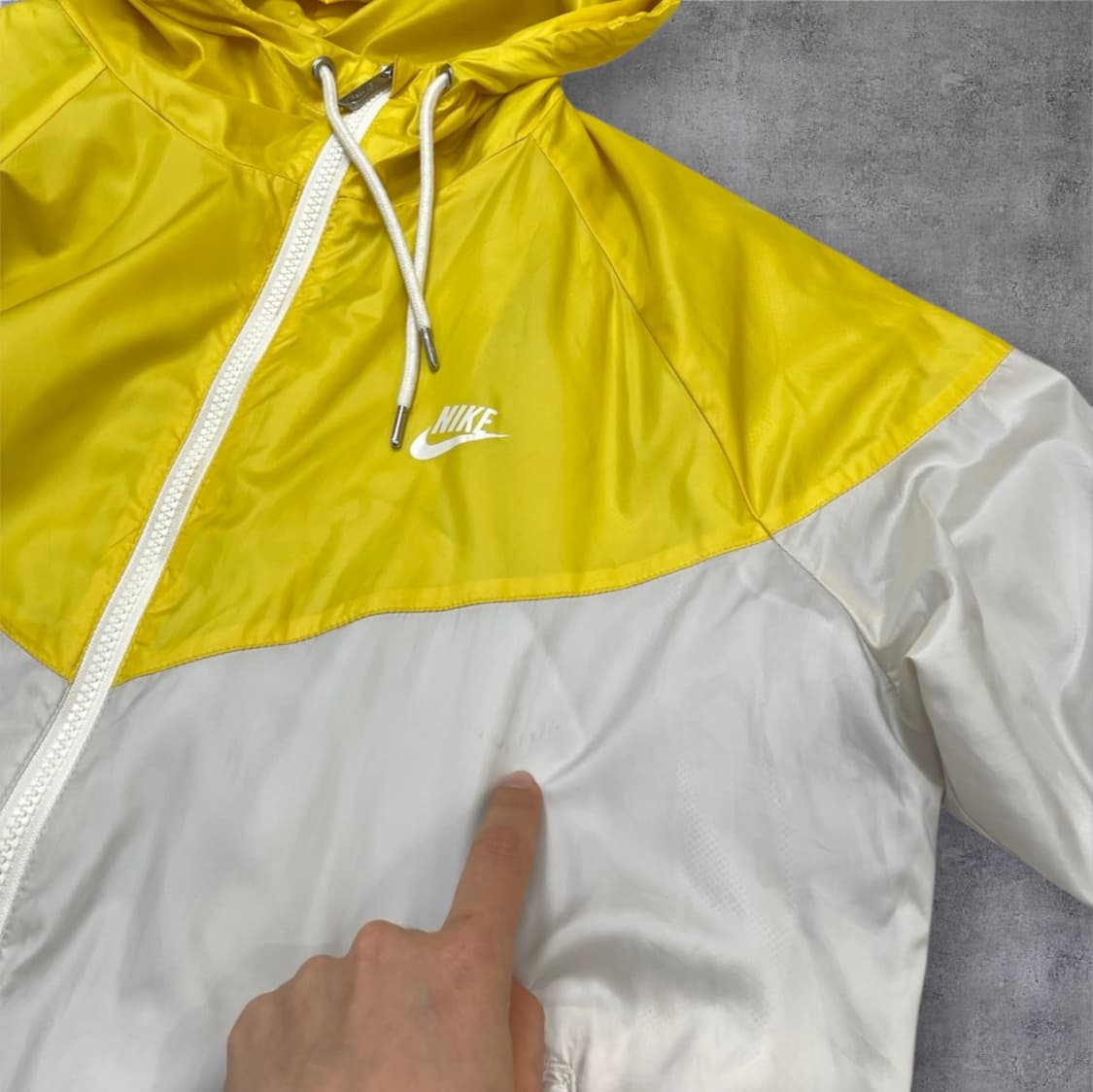 나이키 Nike 옐로우 아이보리 윈드러너 후드 바람막이 L 상품이미지7