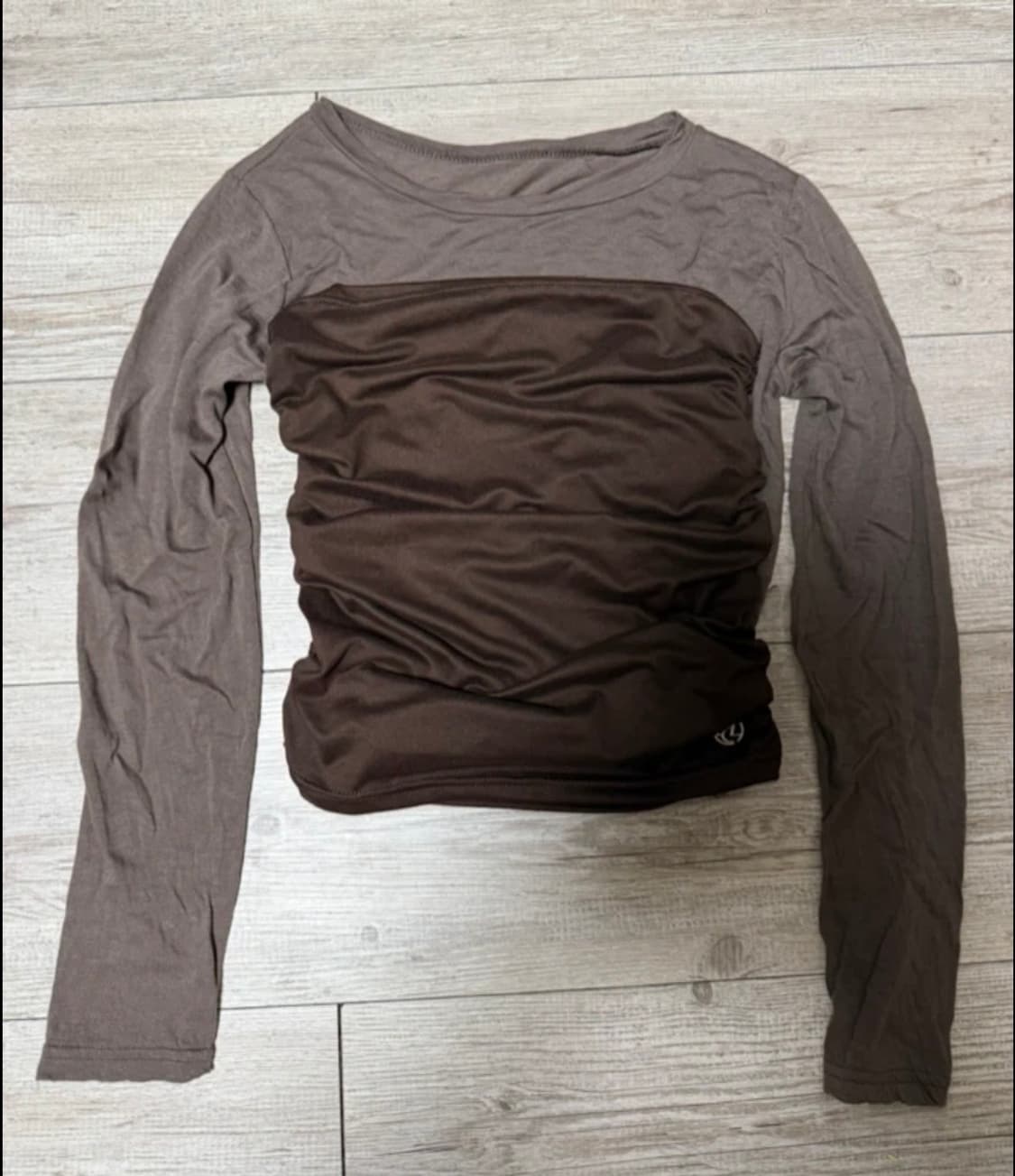 플레이스 스튜디오 롱슬리브 - 새상품 상품이미지4