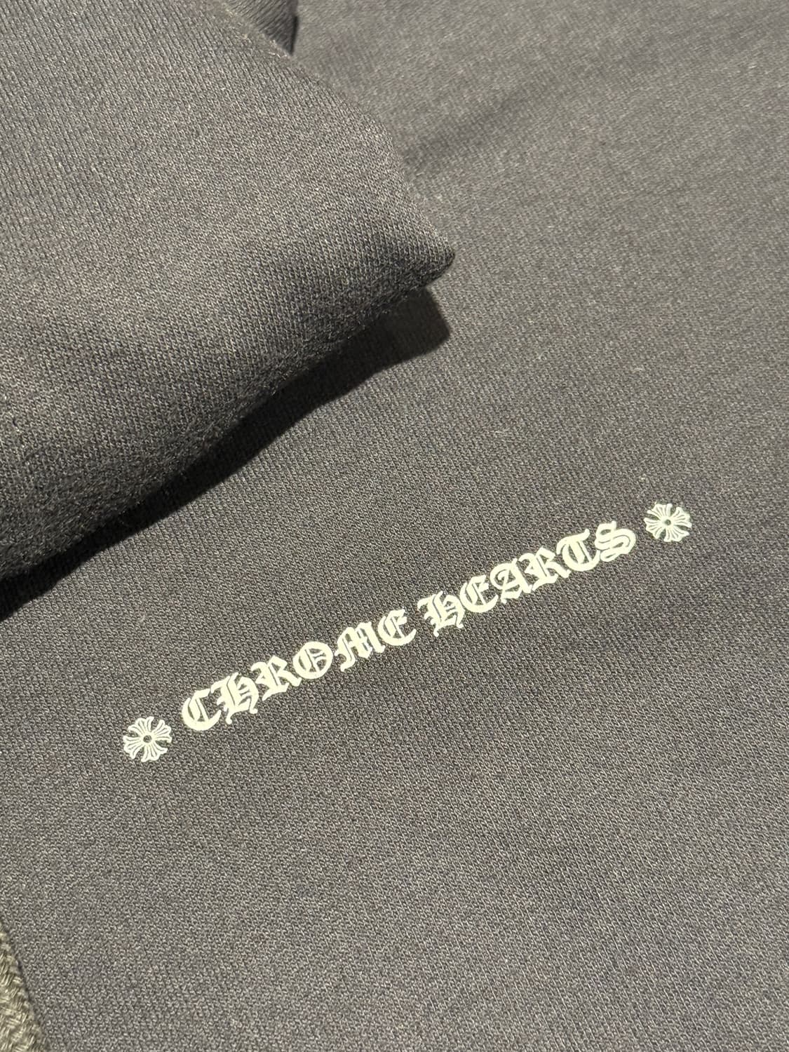 크롬하츠 세메터리 크로스 타이어트랙 후드 XXL 상품이미지3