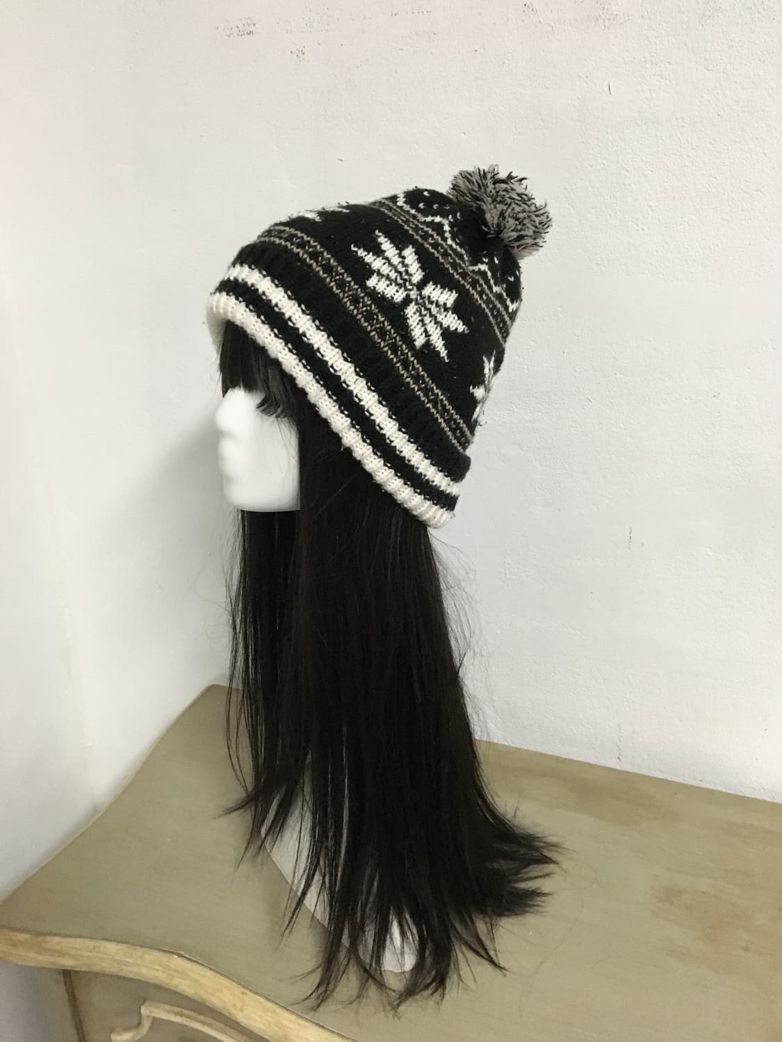  pom snow pattern knit beanie 상품이미지1