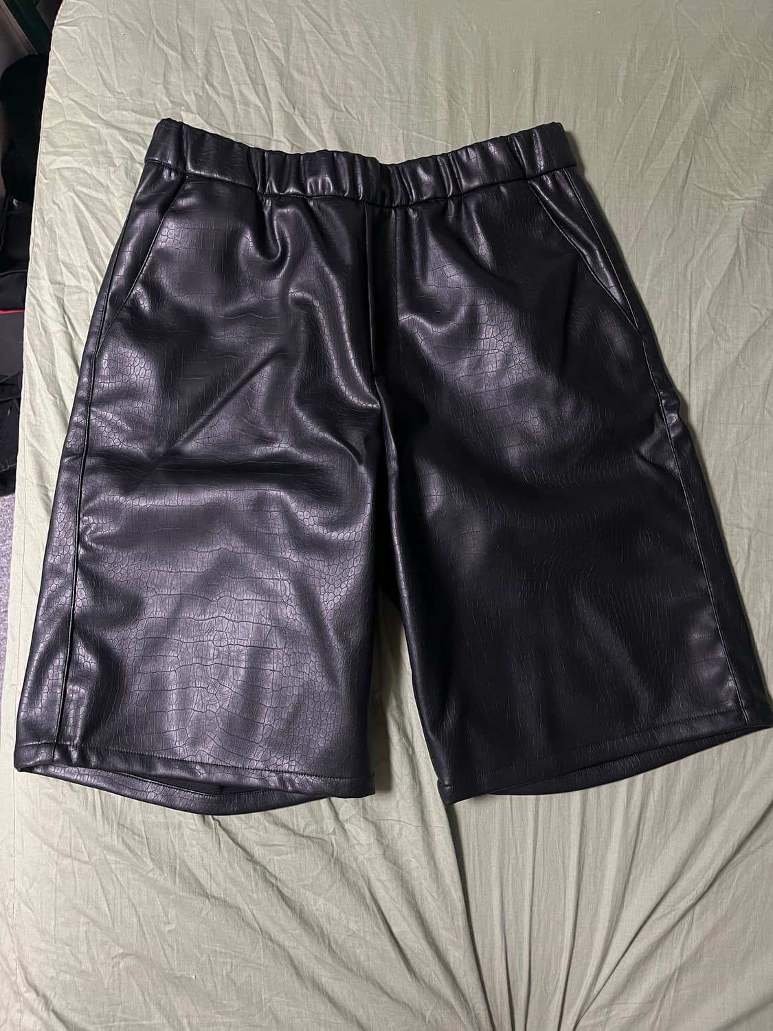 H&m 레더 버뮤다팬츠 상품이미지1