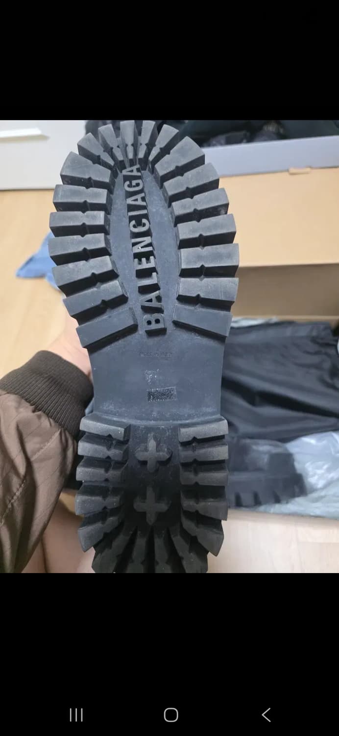 발렌시아가 컴뱃 스트라이크 상품이미지1