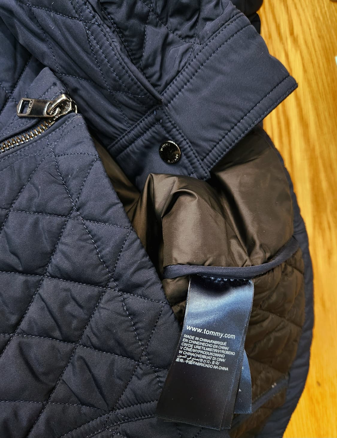 (새상품급)타미힐피거 다이아 퀄팅코트M 상품이미지8